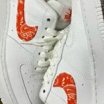 (W) Nike Air Force 1 '07 Low Orange Paisley 착용 스타일