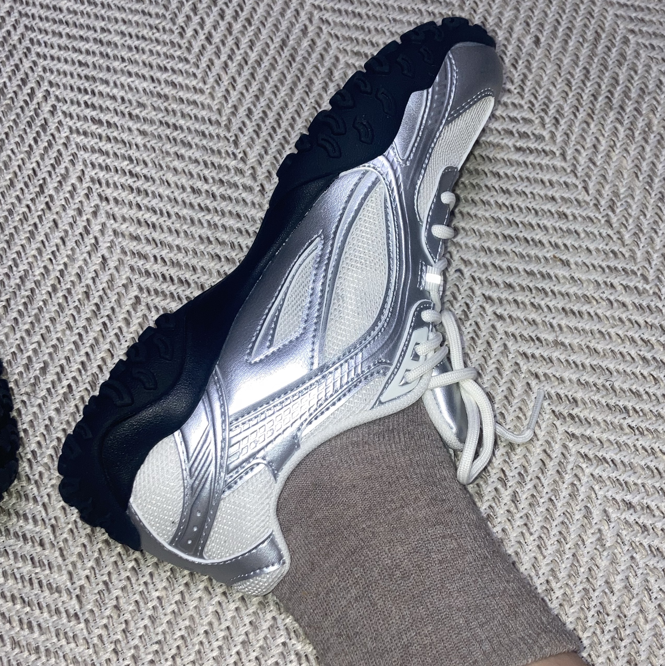 Fila Echappe MS Silver Moon 착용 스타일 - 2