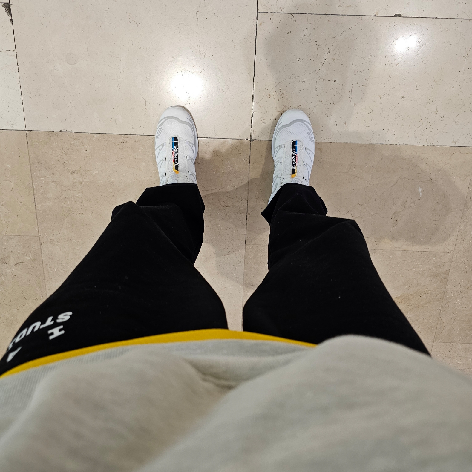 IAB Studio Sweatpants Black White - 23SS, Salomon XT-6 ADV White 착용 스타일