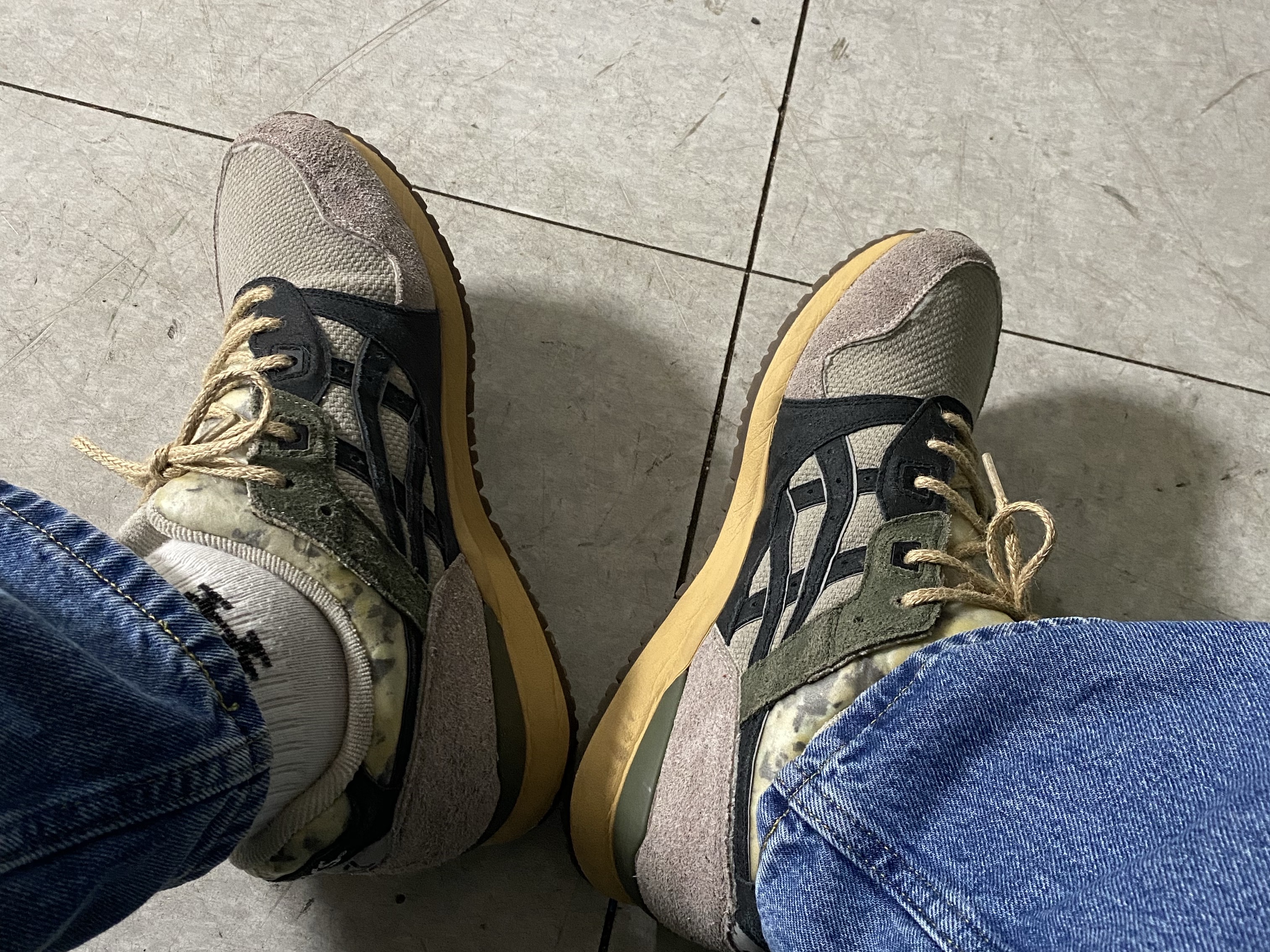 Asics x SVD Gel-Lyte III OG Beige 착용 스타일