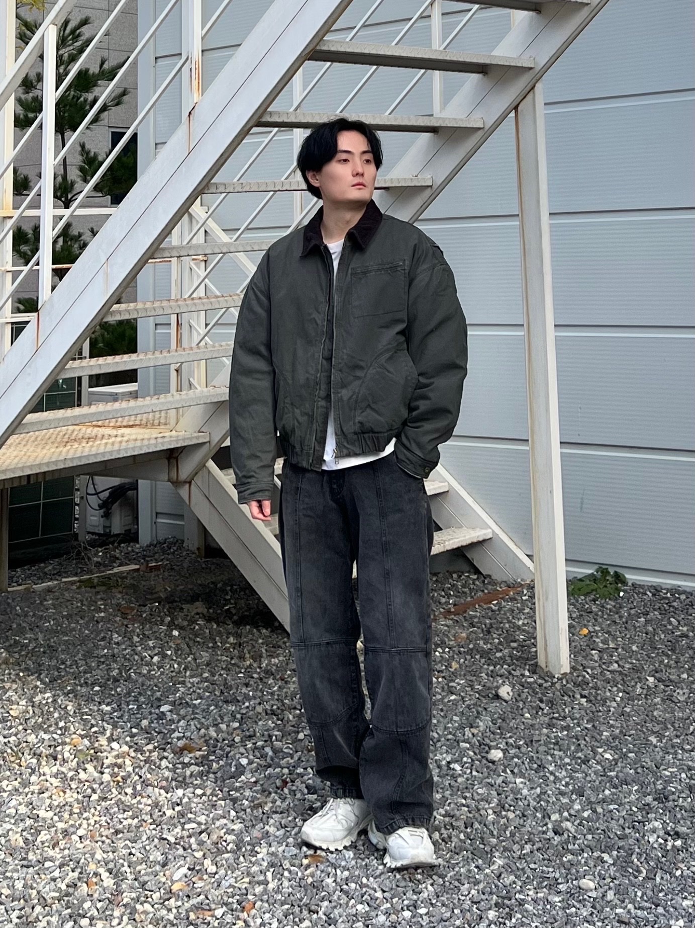 Wildthings Vintage Work Jacket Graphite 착용 스타일 - 5