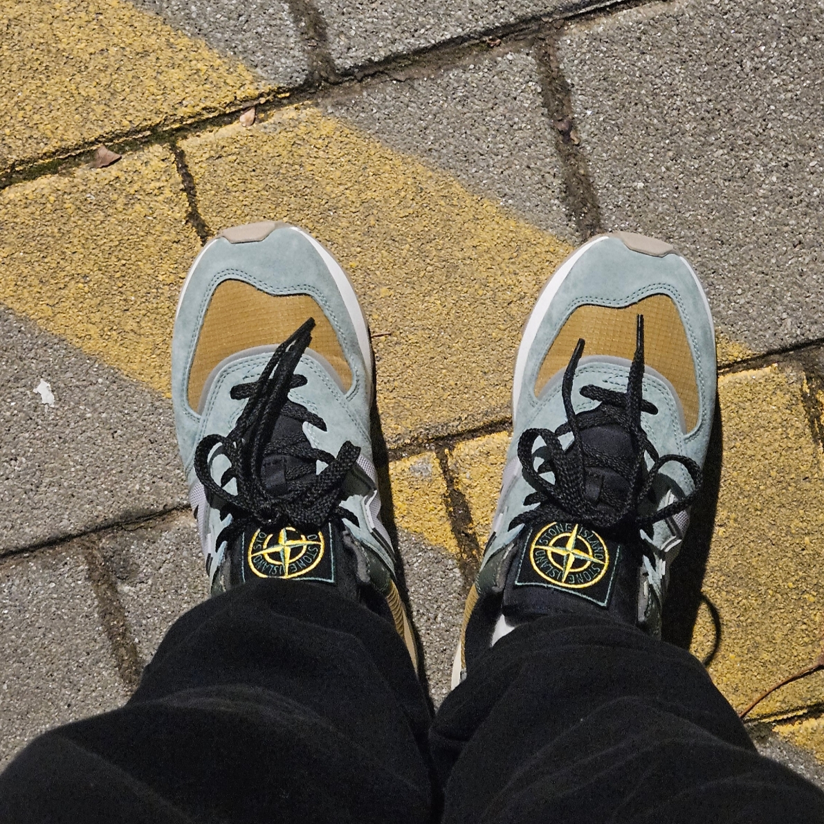 New Balance x Stone Island 574 Legacy Light Green 착용 스타일