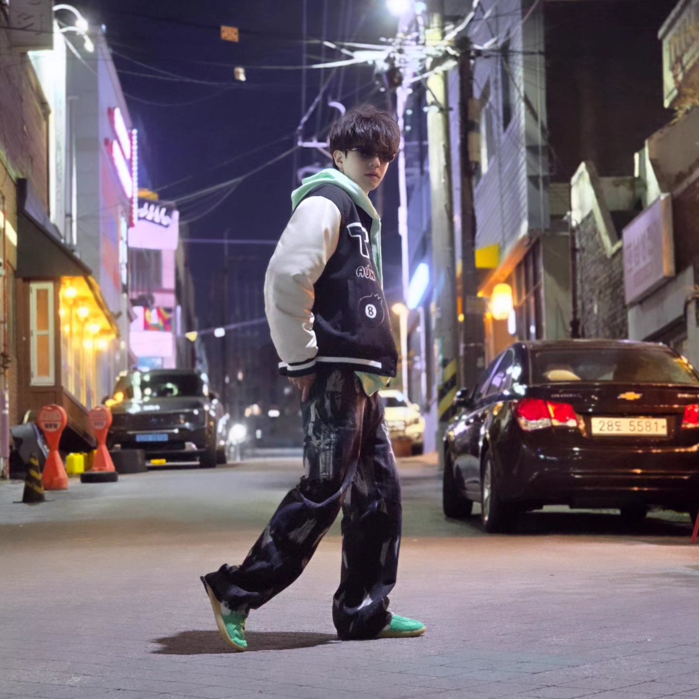Flavorism Tie Dye Washed Carpenter Denim Pants Black, Puma Palermo Vintage Jade Frost 착용 스타일 - 8