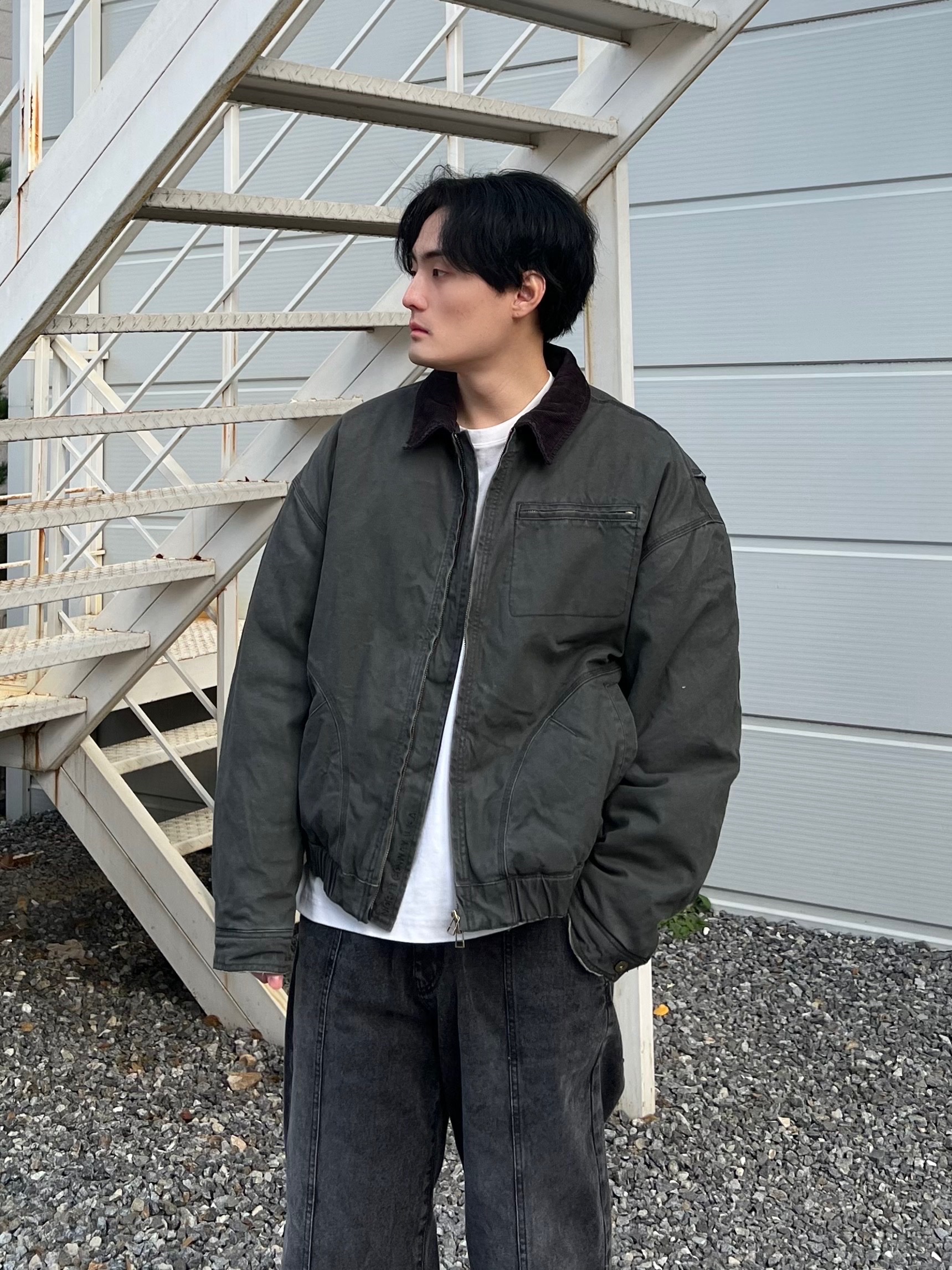 Wildthings Vintage Work Jacket Graphite 착용 스타일 - 1