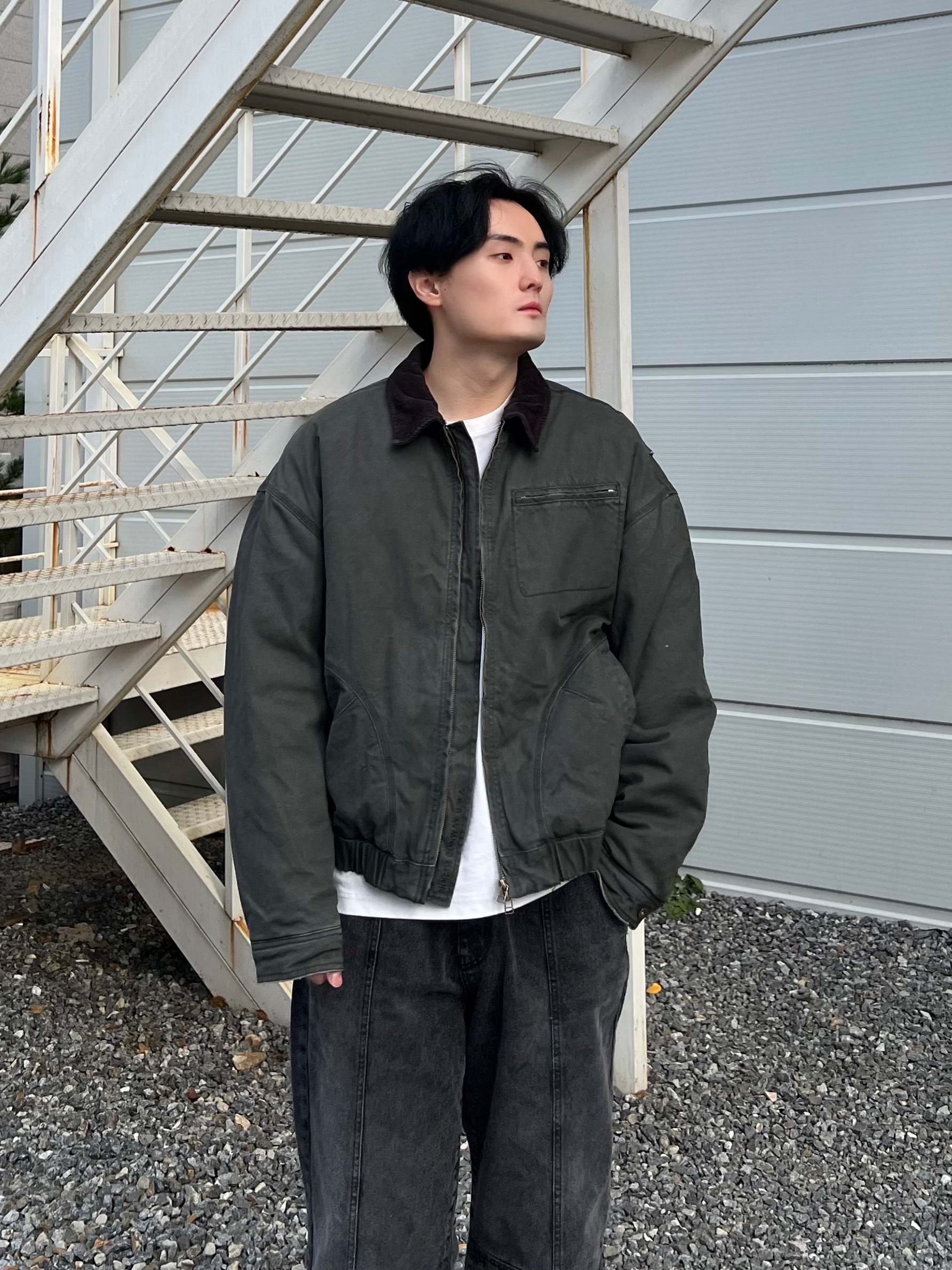 Wildthings Vintage Work Jacket Graphite 착용 스타일 - 2