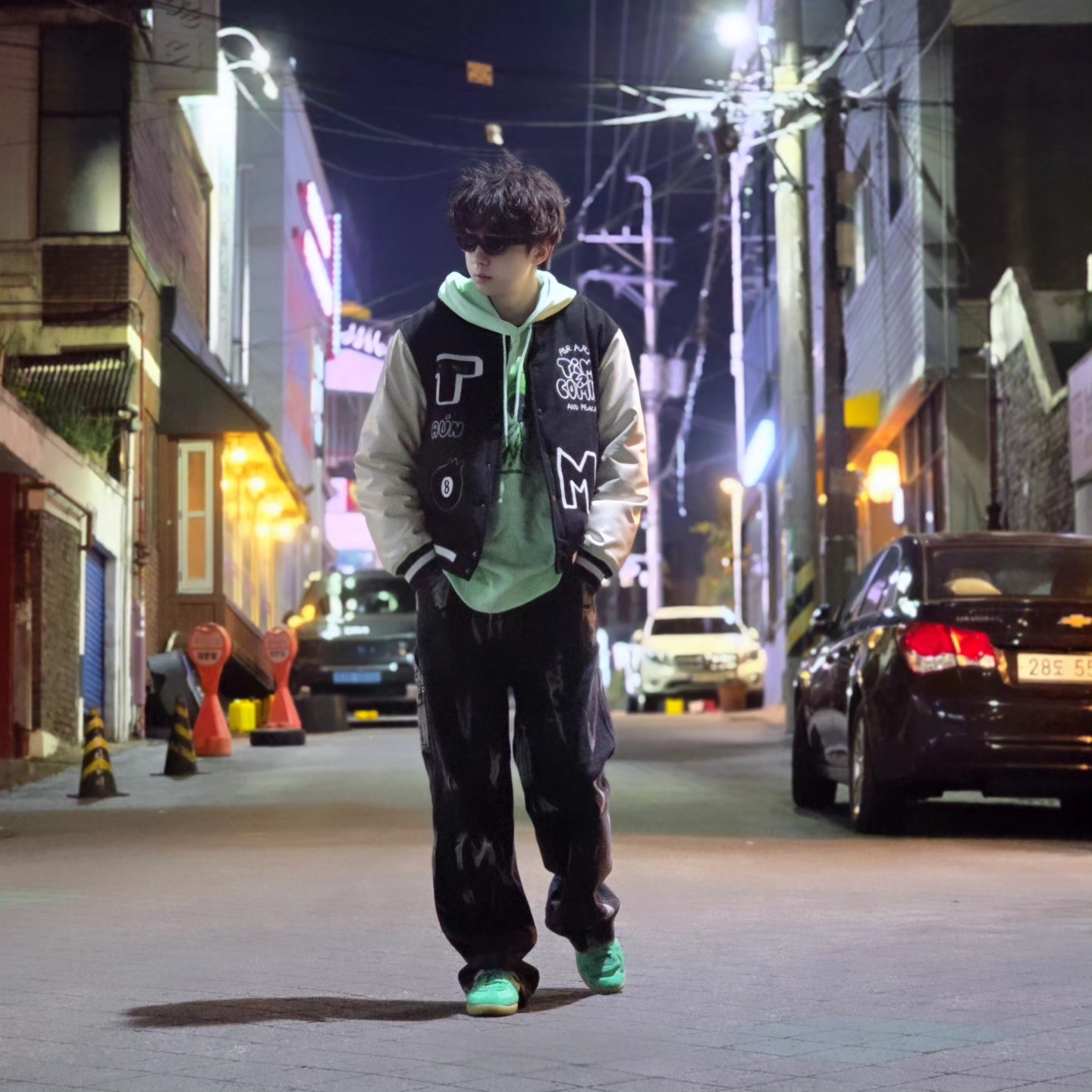 Flavorism Tie Dye Washed Carpenter Denim Pants Black, Puma Palermo Vintage Jade Frost 착용 스타일 - 7