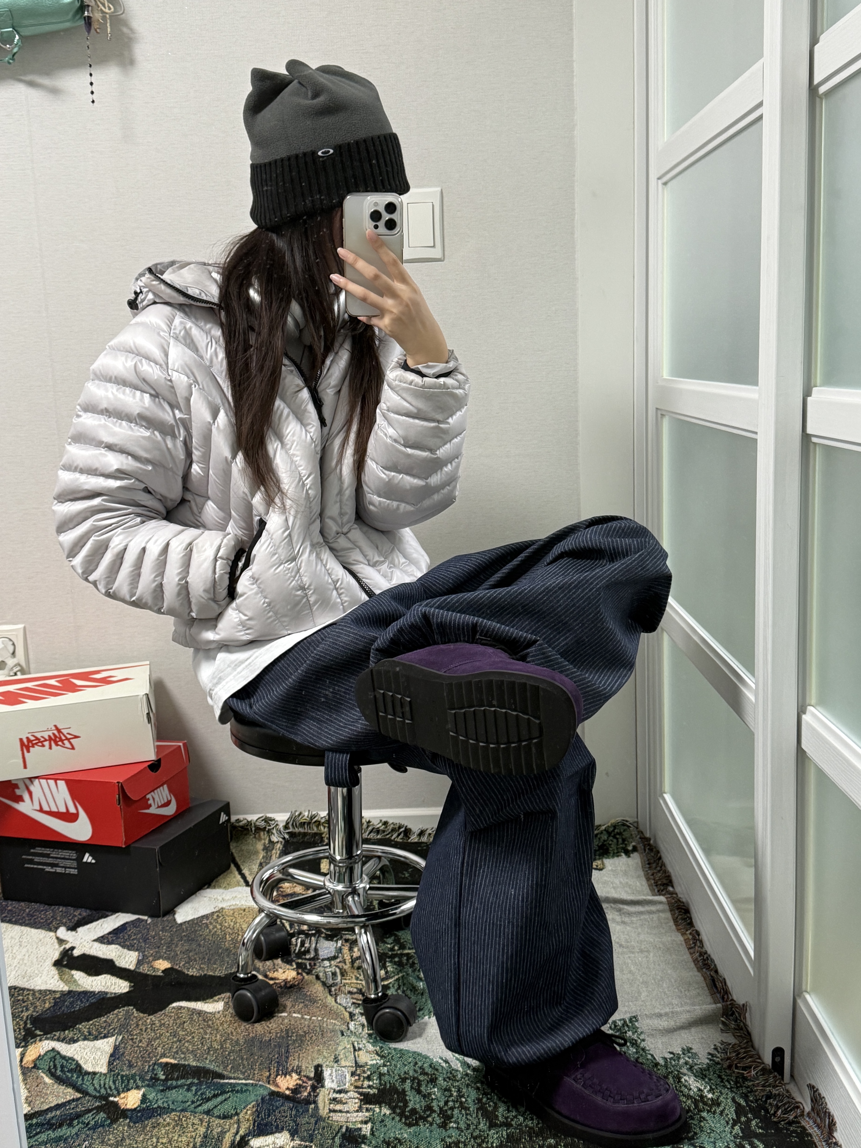 Romantic Move Bowie Winter Shoes SU Purple, Apple iPhone 16 Pro 256GB White Titanium (Korean Ver.) 착용 스타일