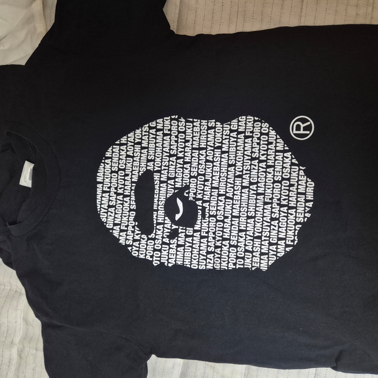 BAPE Japan Ape Head T-Shirt Black 착용 스타일