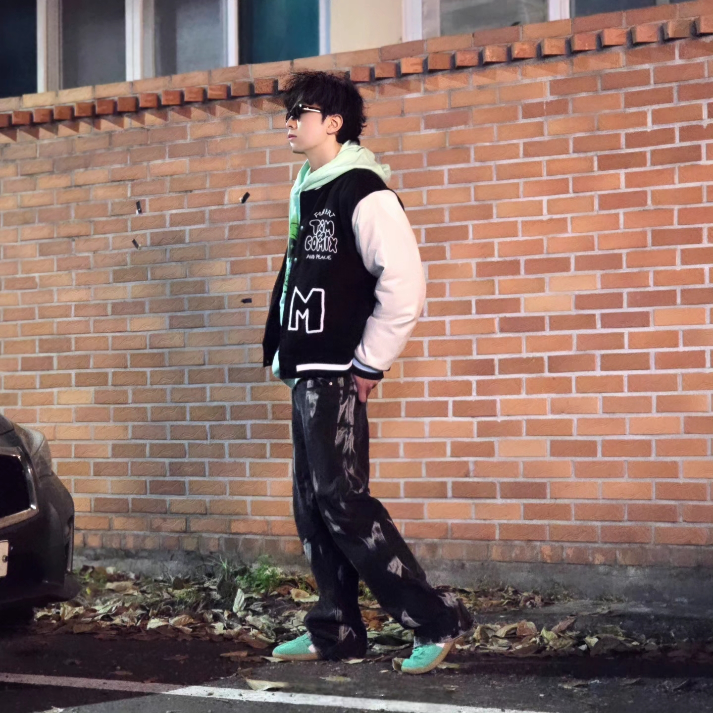 Flavorism Tie Dye Washed Carpenter Denim Pants Black, Puma Palermo Vintage Jade Frost 착용 스타일 - 4
