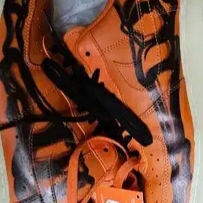 Nike Air Force 1 Low '07 Orange Skeleton 착용 스타일
