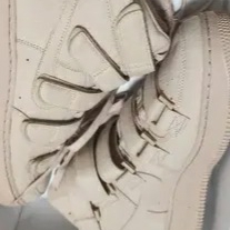 Nike x Billie Eilish Air Force 1 High '07 SP Mushroom 착용 스타일