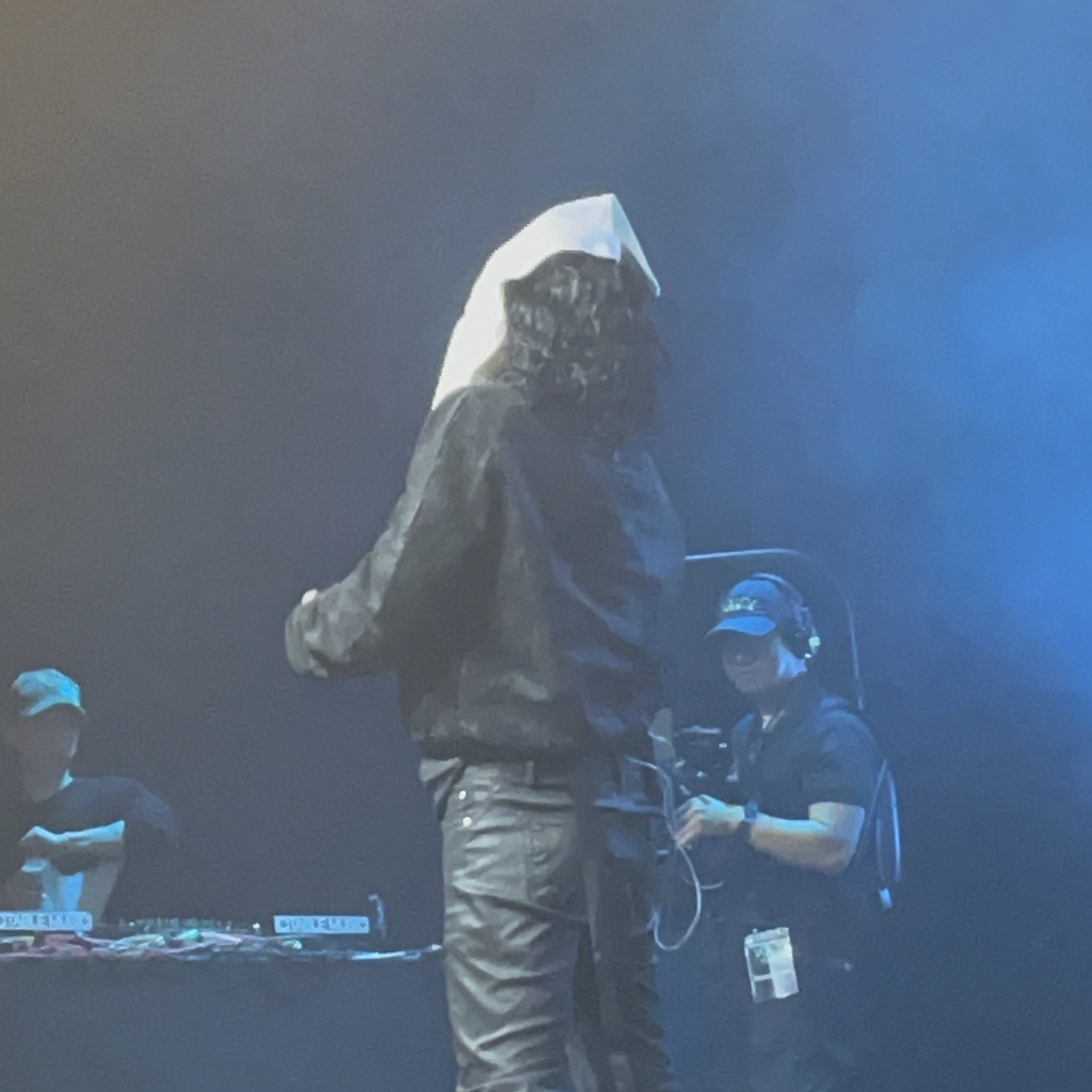 YANGHONGWON CONCERT <VOL.2> 착용 스타일