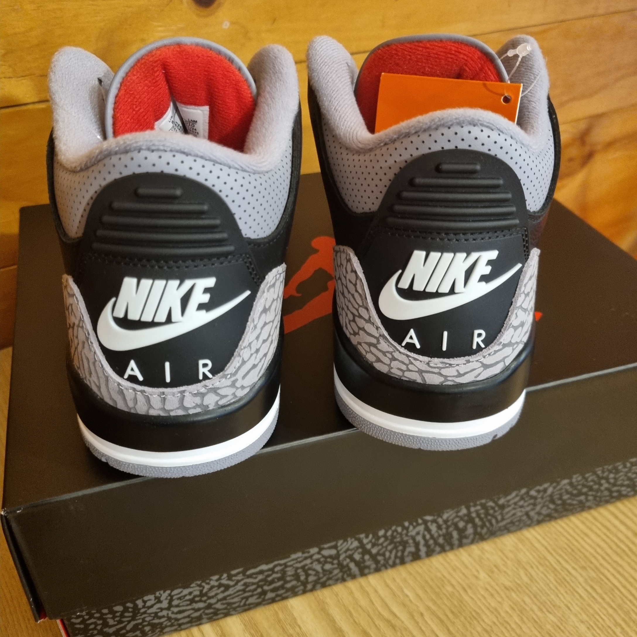 Jordan 3 Retro Black Cement 2024 착용 스타일 - 1