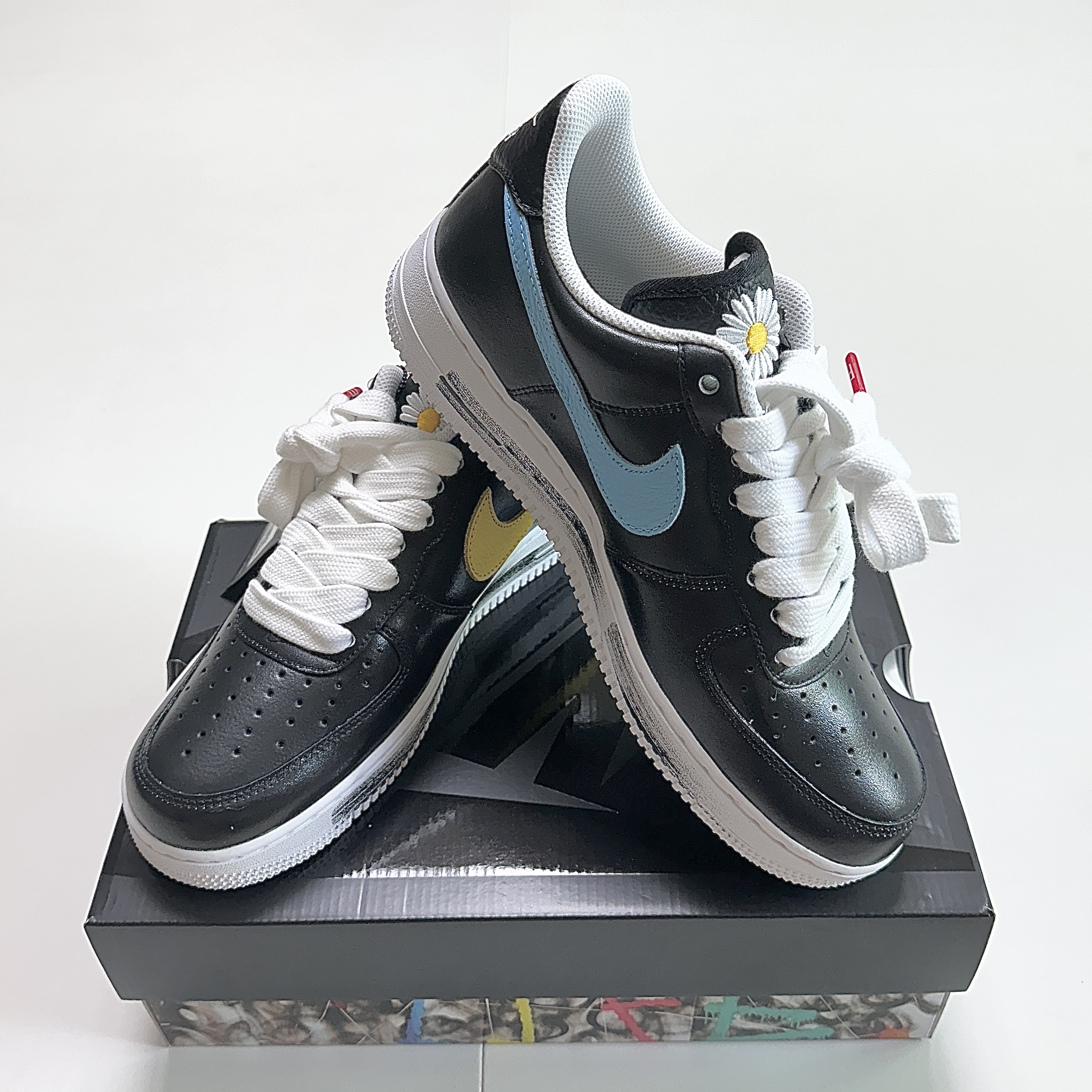 Nike x Peaceminusone Air Force 1 Low Para-Noise 3.0 Black and Multicolor 착용 스타일 - 6