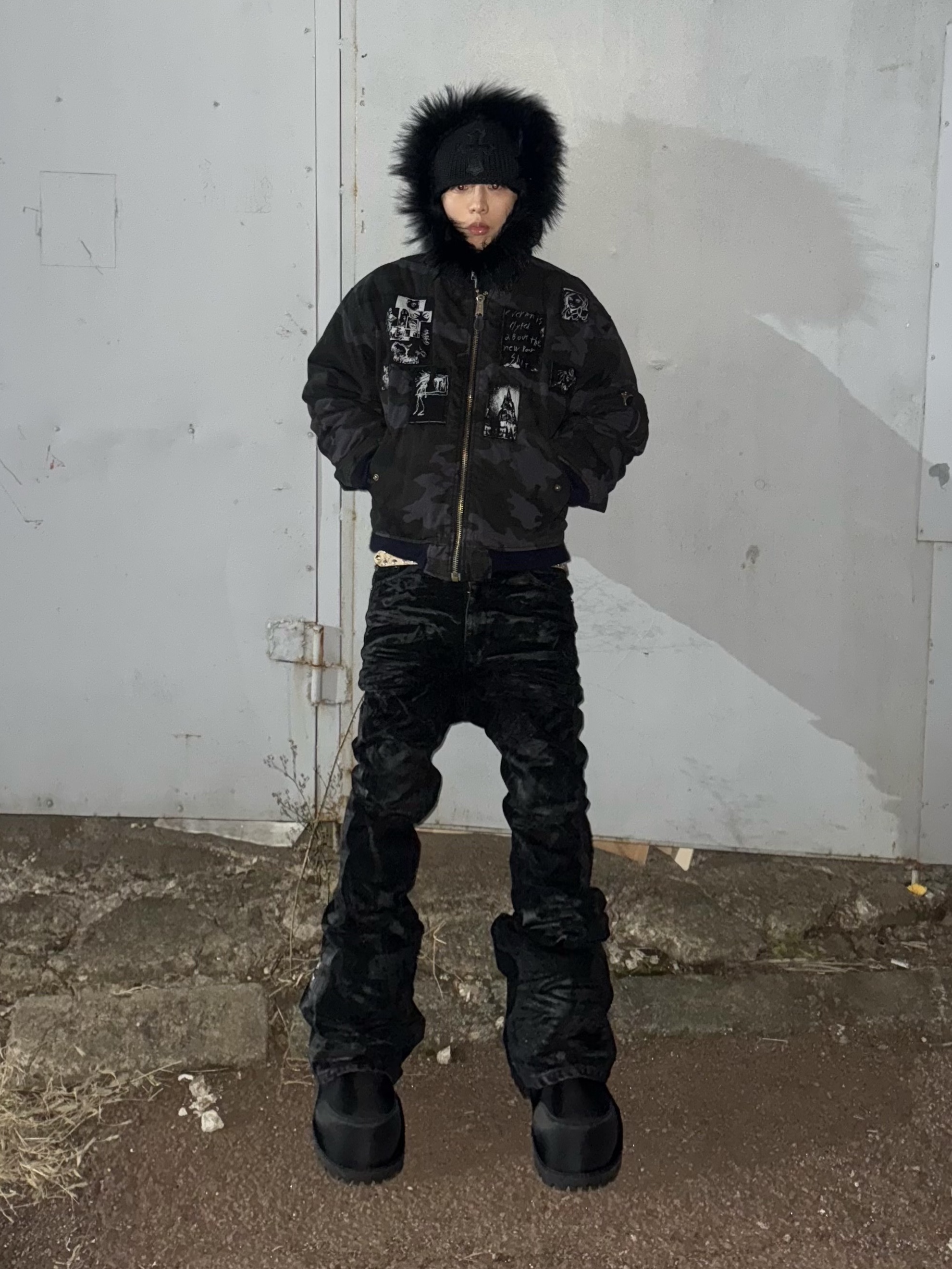 Undermycar Glacial Velvetin Flared Jeans Black - 24FW, Balenciaga Skiwear Alaska Nylon Low Boot Black 착용 스타일 - 5