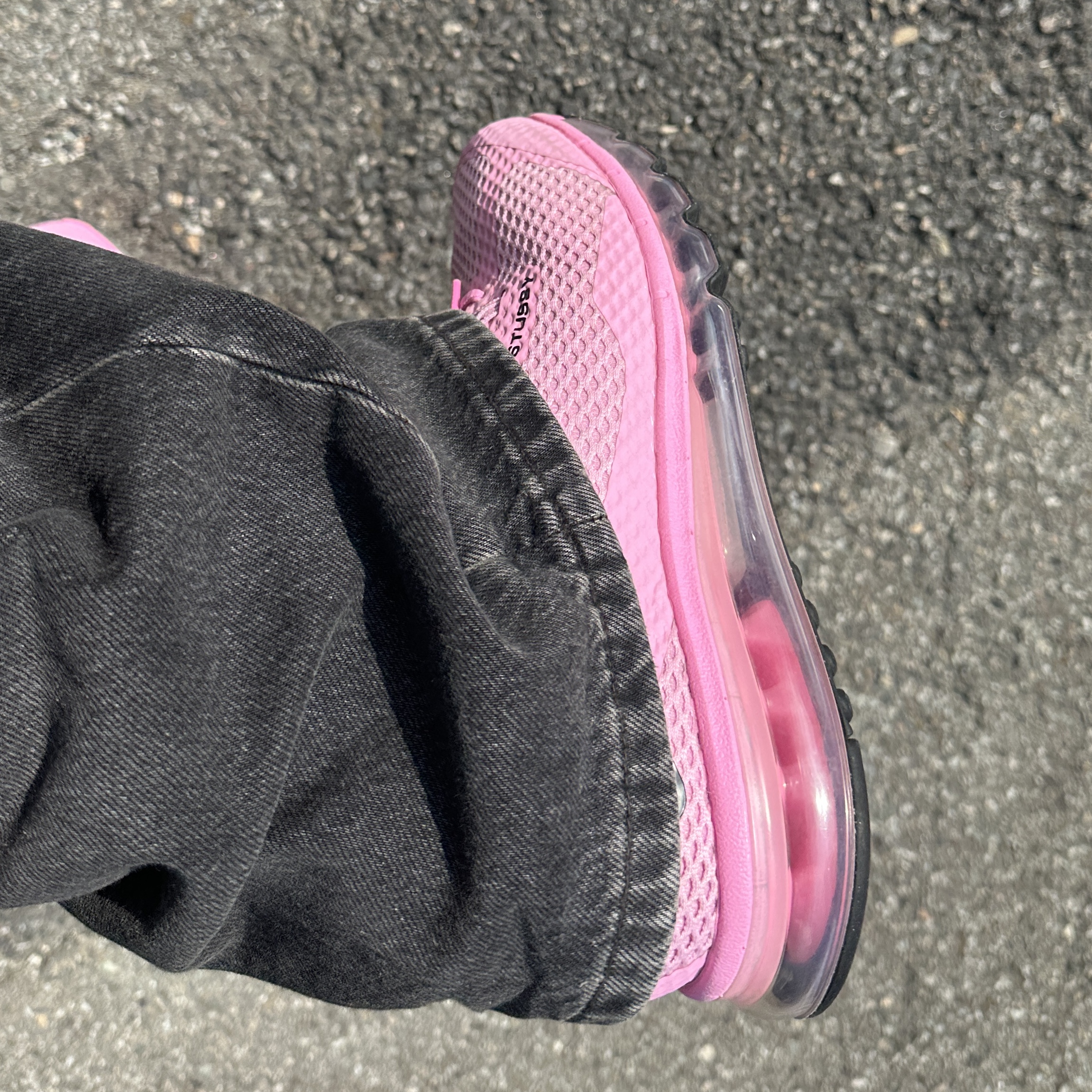 Nike x Stussy Air Max 2013 Psychic Pink 착용 스타일
