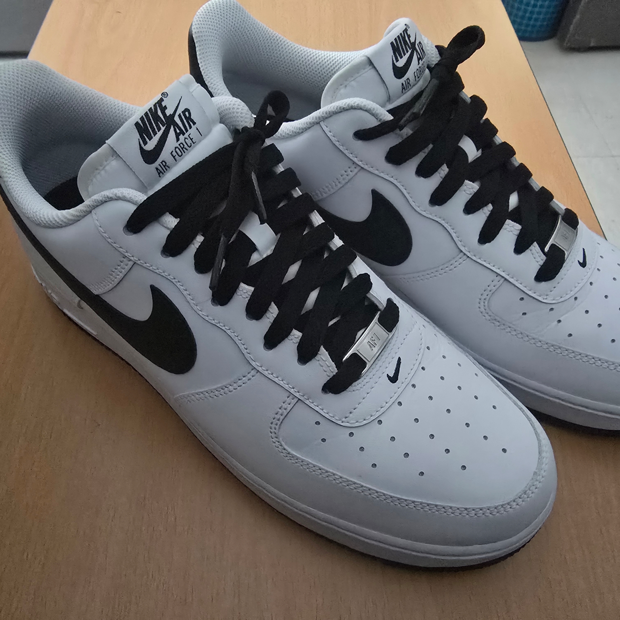 Nike Air Force 1 '07 White Black 착용 스타일 - 2