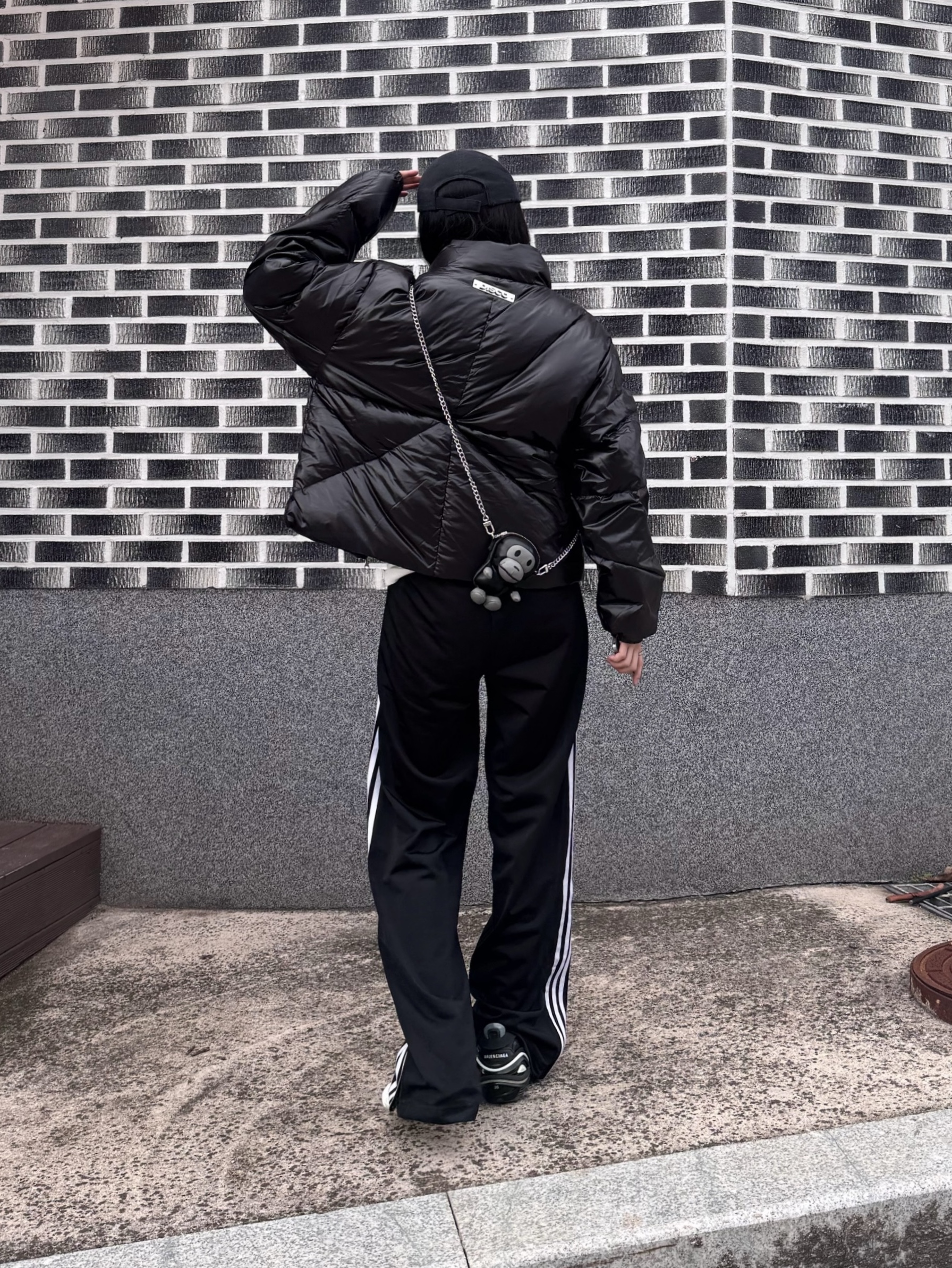 Balenciaga Tyrex Sneakers Black White, (W) Adidas Originals Firebird Loose Track Pants Black - KR Sizing 착용 스타일
