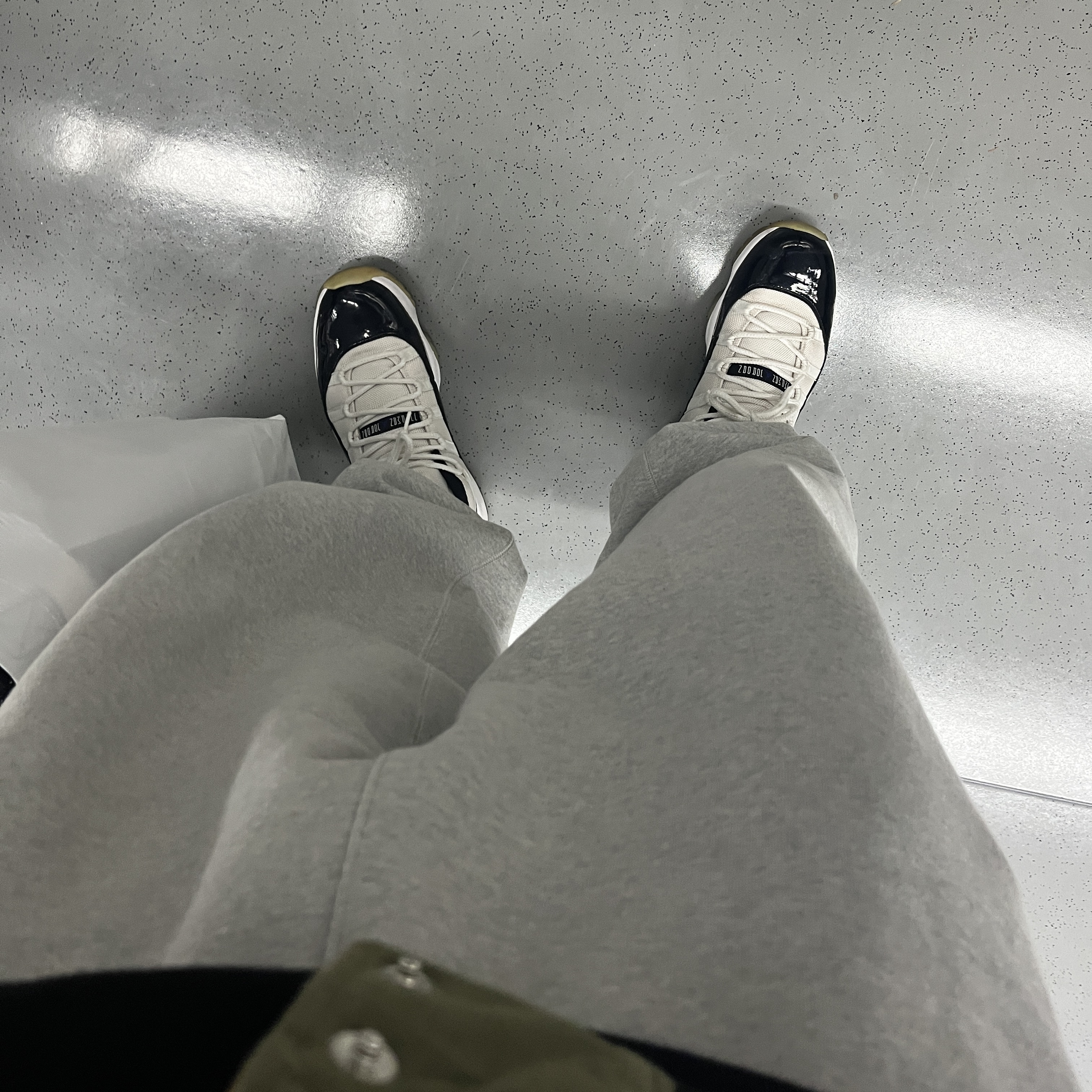 Jordan 11 Retro Low Concord 착용 스타일 - 2
