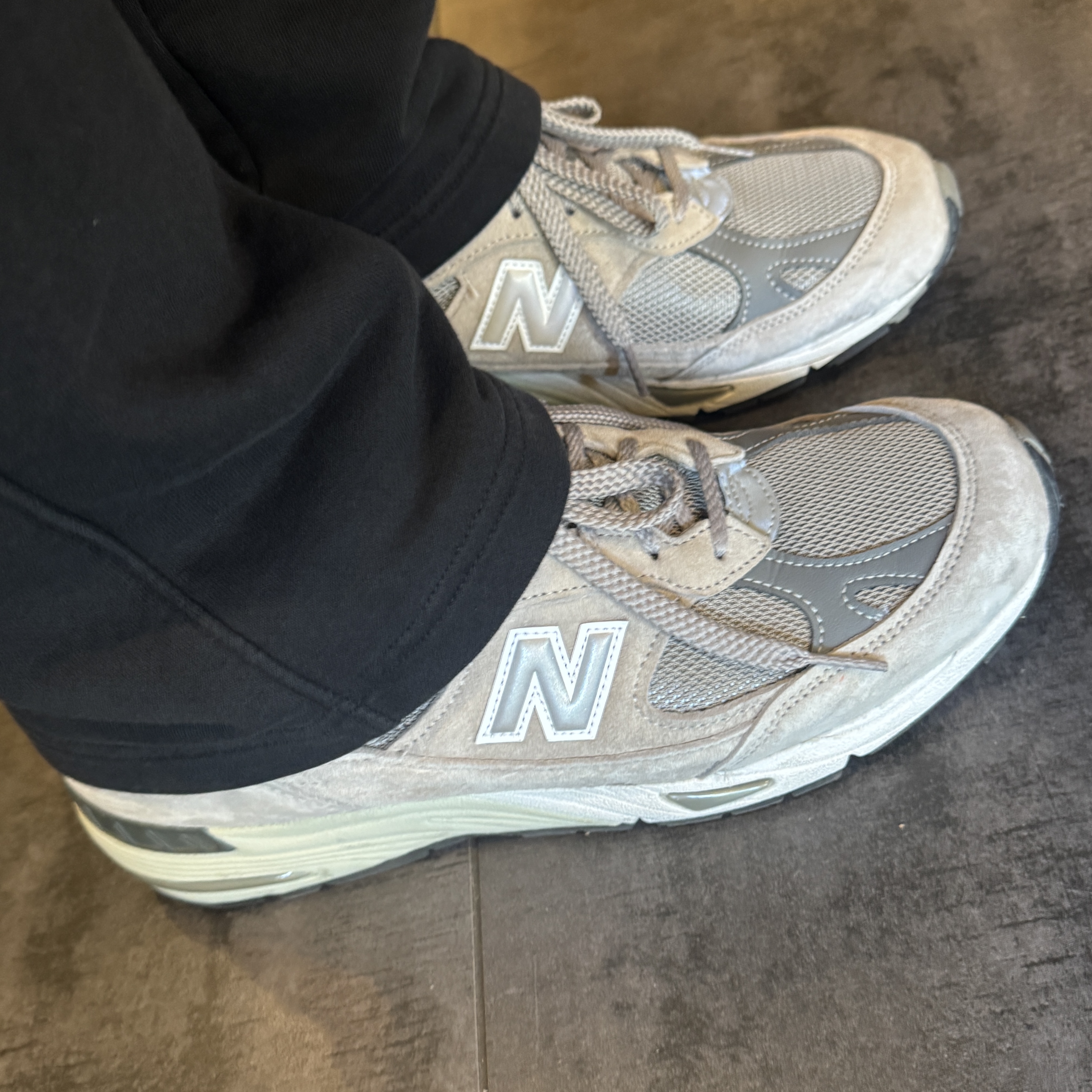 New Balance 991 Made in UK Grey 착용 스타일