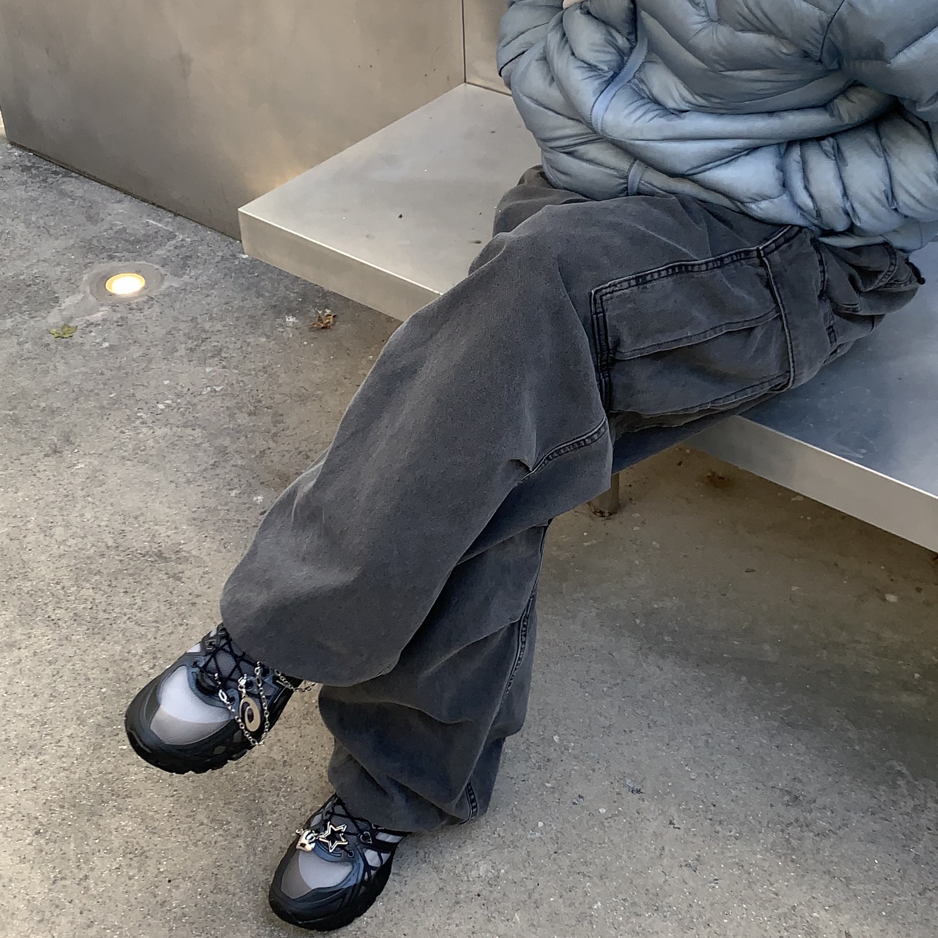 Sansan Gear Suffix Puffer Jacket Sky Blue - 24FW, Asics x Unaffected Gel-Kayano 20 Obsidian Grey Black 착용 스타일 - 2