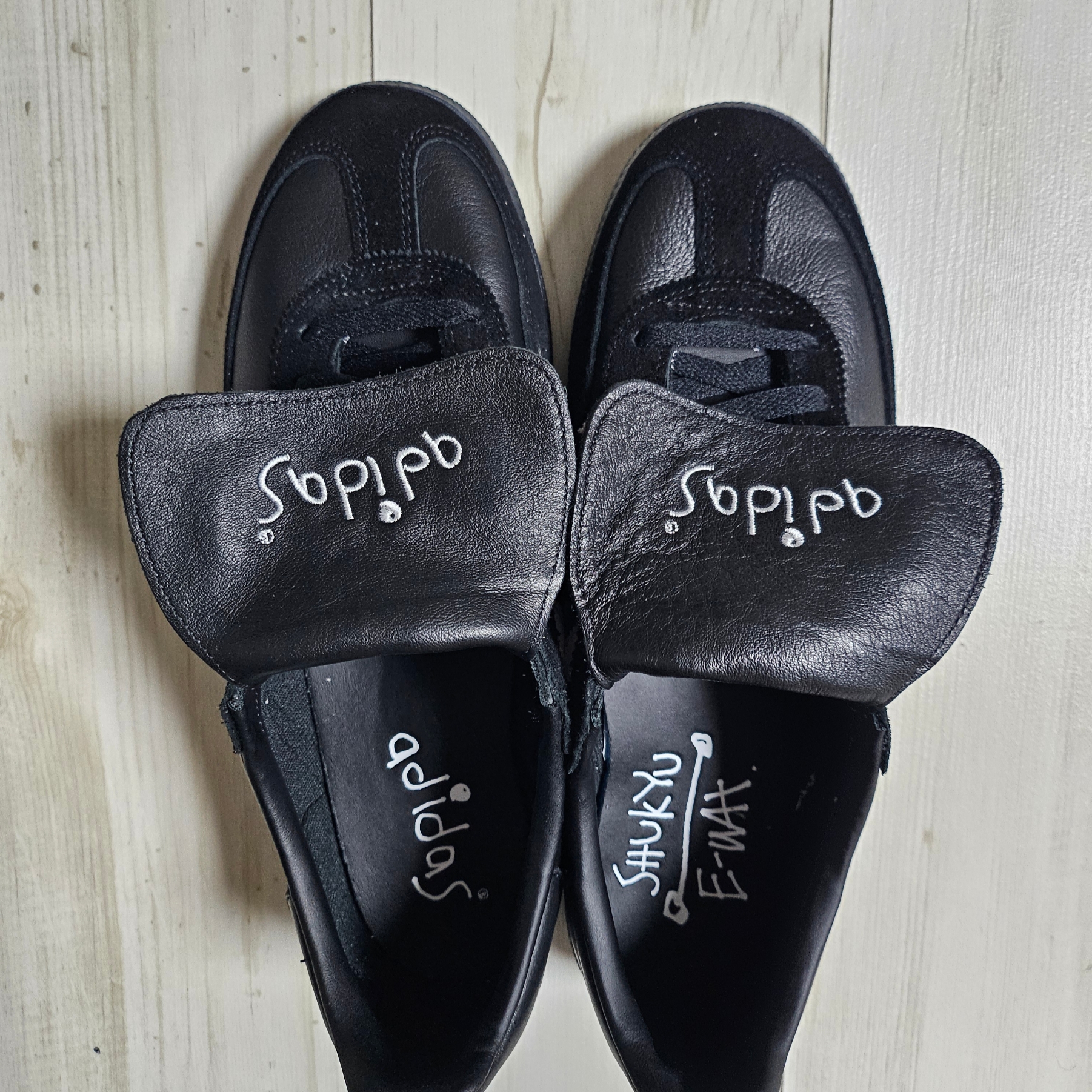 Adidas Spezial Handball Core Black Cloud White 착용 스타일 - 4