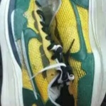 Nike x Sacai VaporWaffle Tour Yellow & Gorge Green Sail 착용 스타일
