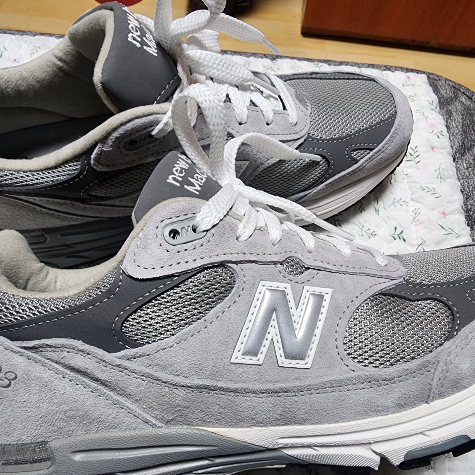 New Balance 993 Made in USA Grey - D Standard 착용 스타일