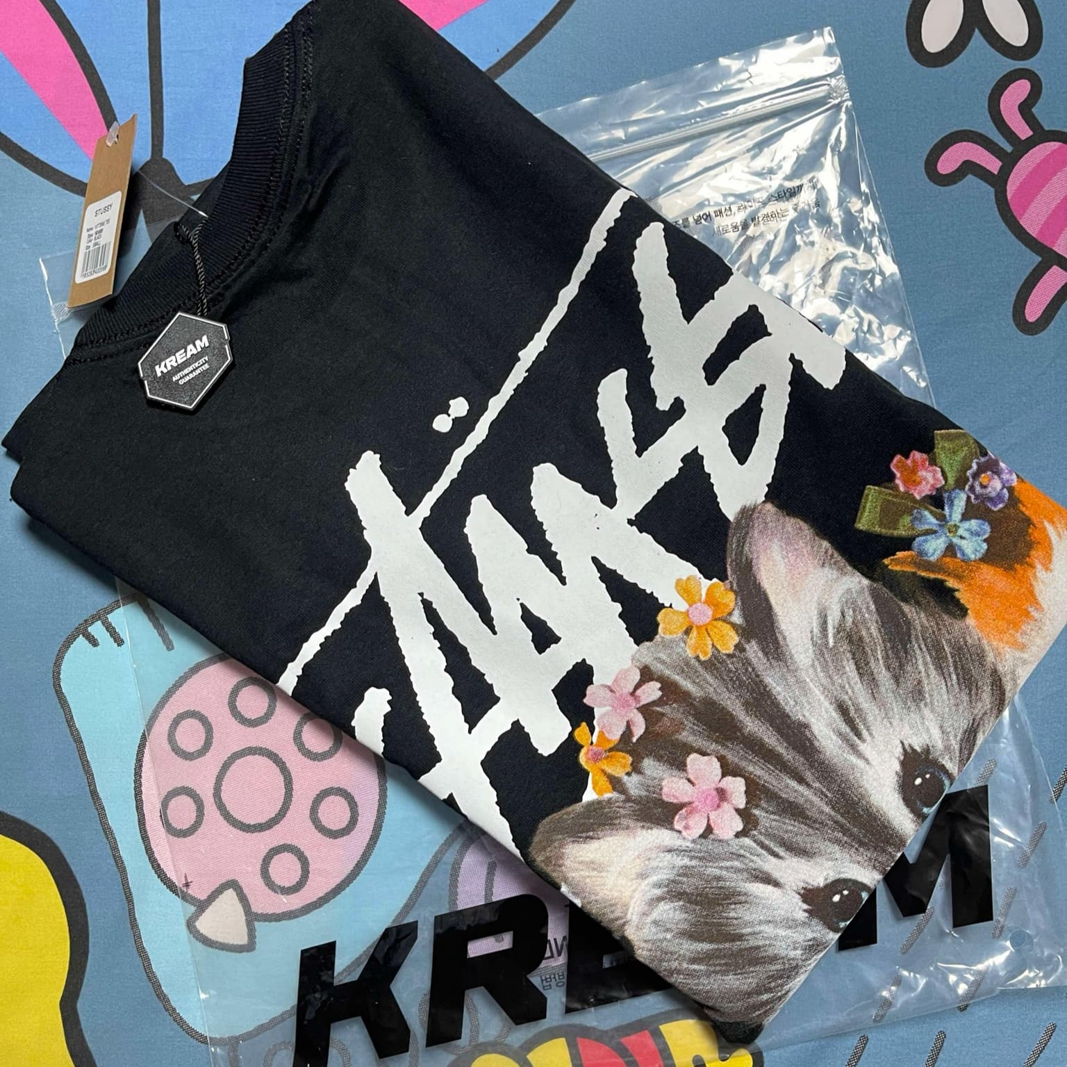 Stussy Kittens T-Shirt Black 착용 스타일