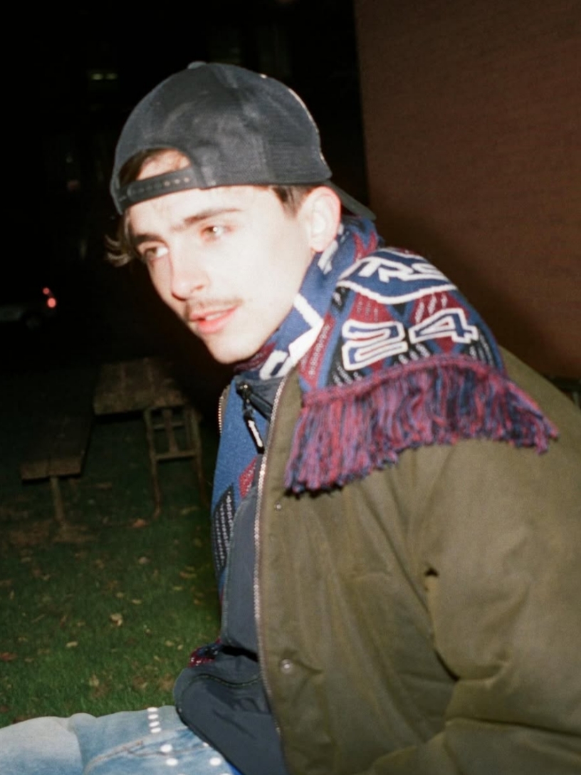 Supreme Martine Rose Scarf　マフラー　新品BLACK 슈프림 x 마틴 로즈 스카프 블랙 - 24FW | Supreme | KREAM