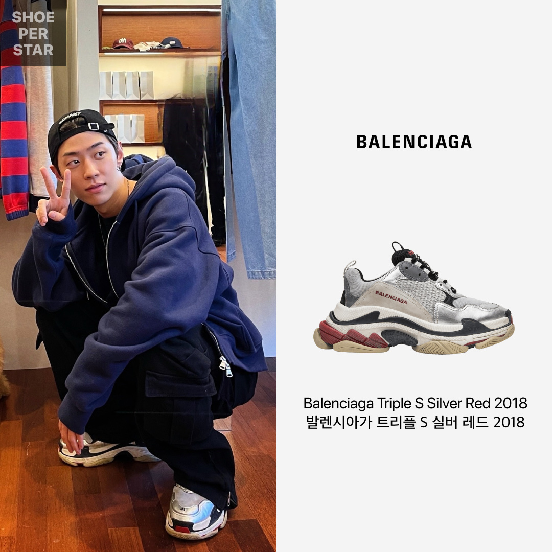 Balenciaga Triple S Silver Red 2018 착용 스타일 - 1