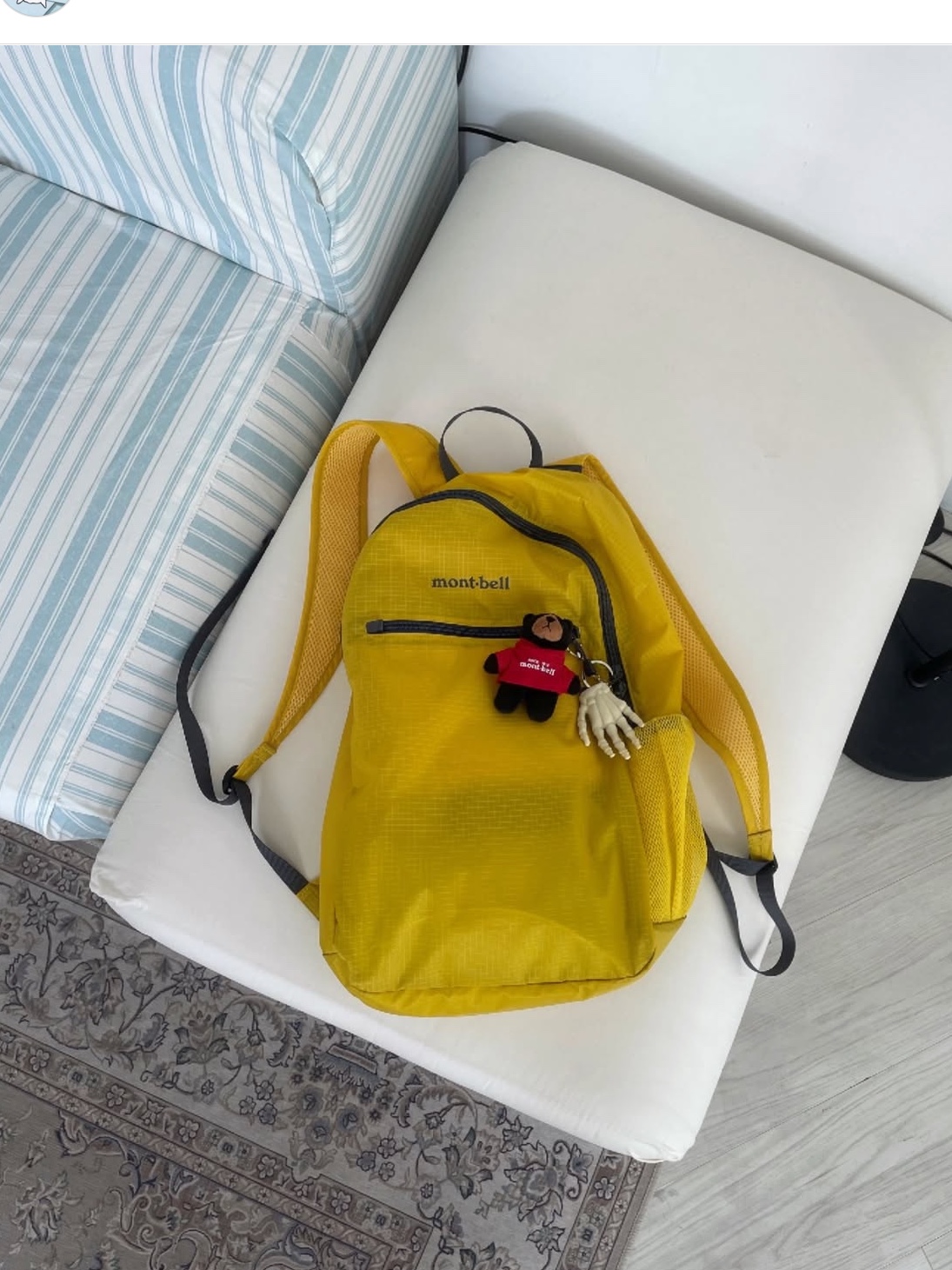 Montbell Pocketable Light Pack 18 Mustard, Montbell Pocketable Light Pack 18 Black 착용 스타일 - 2
