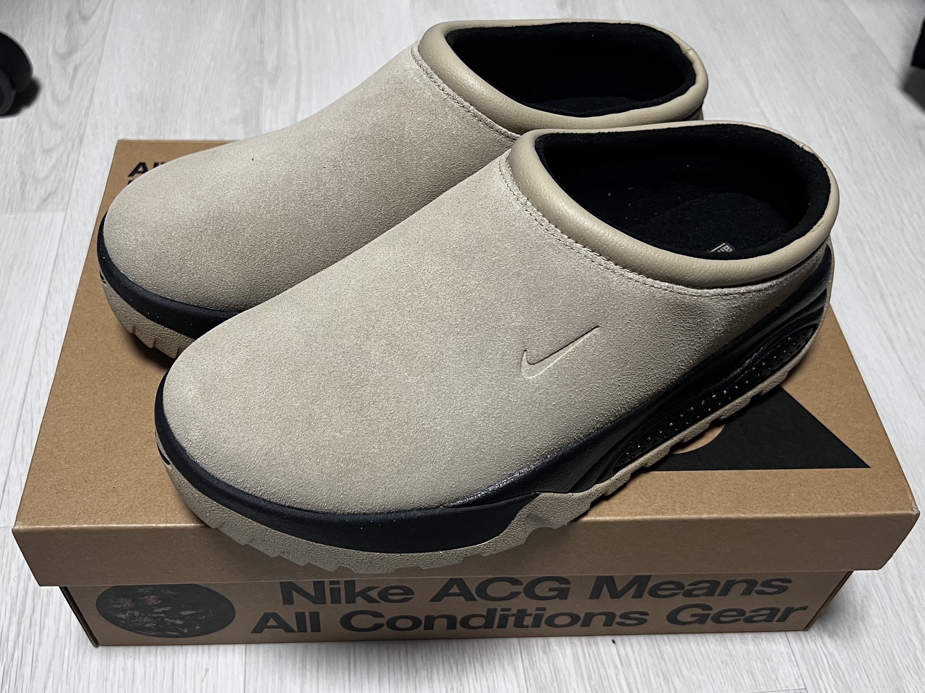 Nike ACG Rufus Limestone and Black 착용 스타일