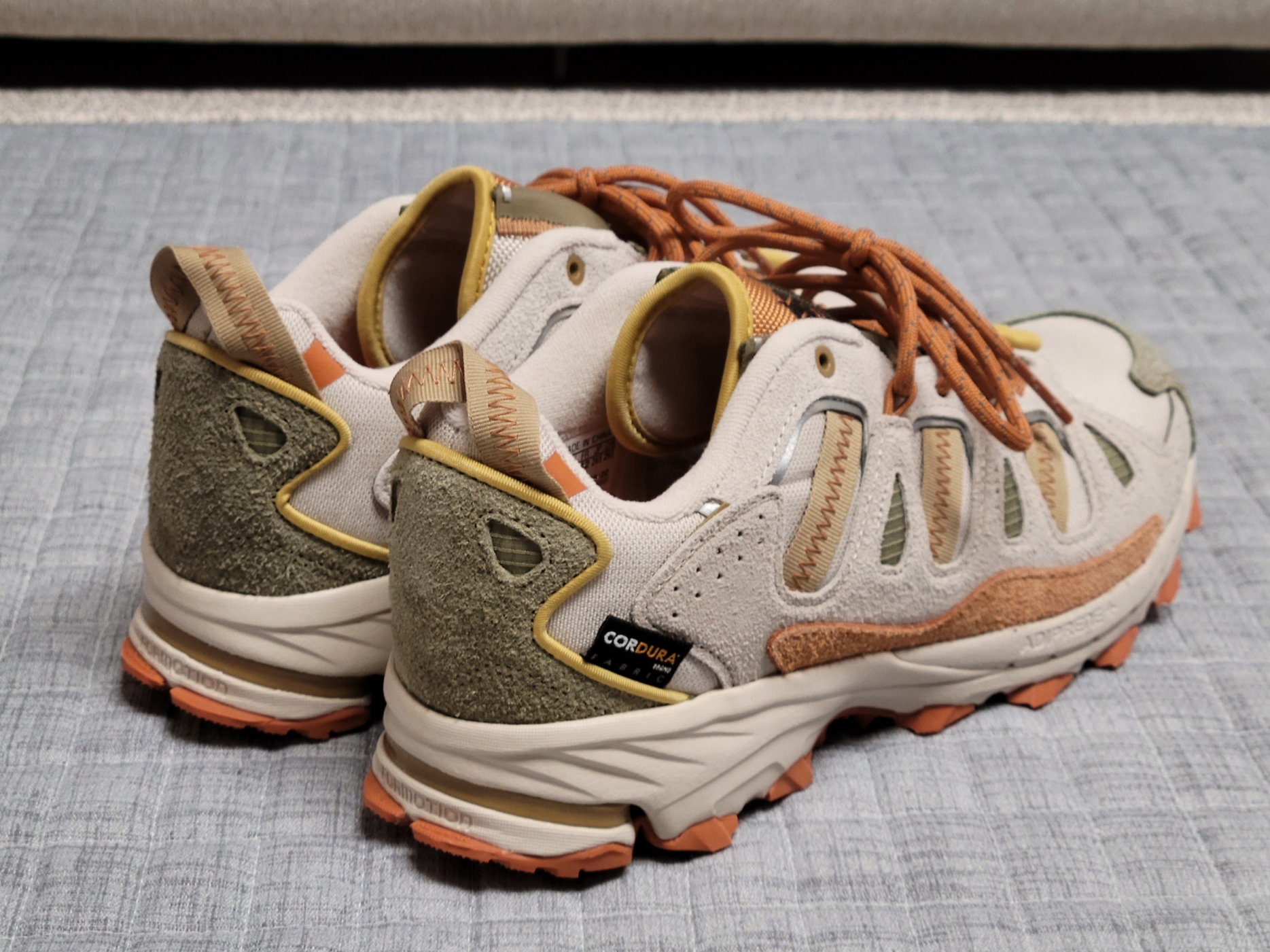 Adidas x END. Superturf Adventure Ibex 착용 스타일 - 3