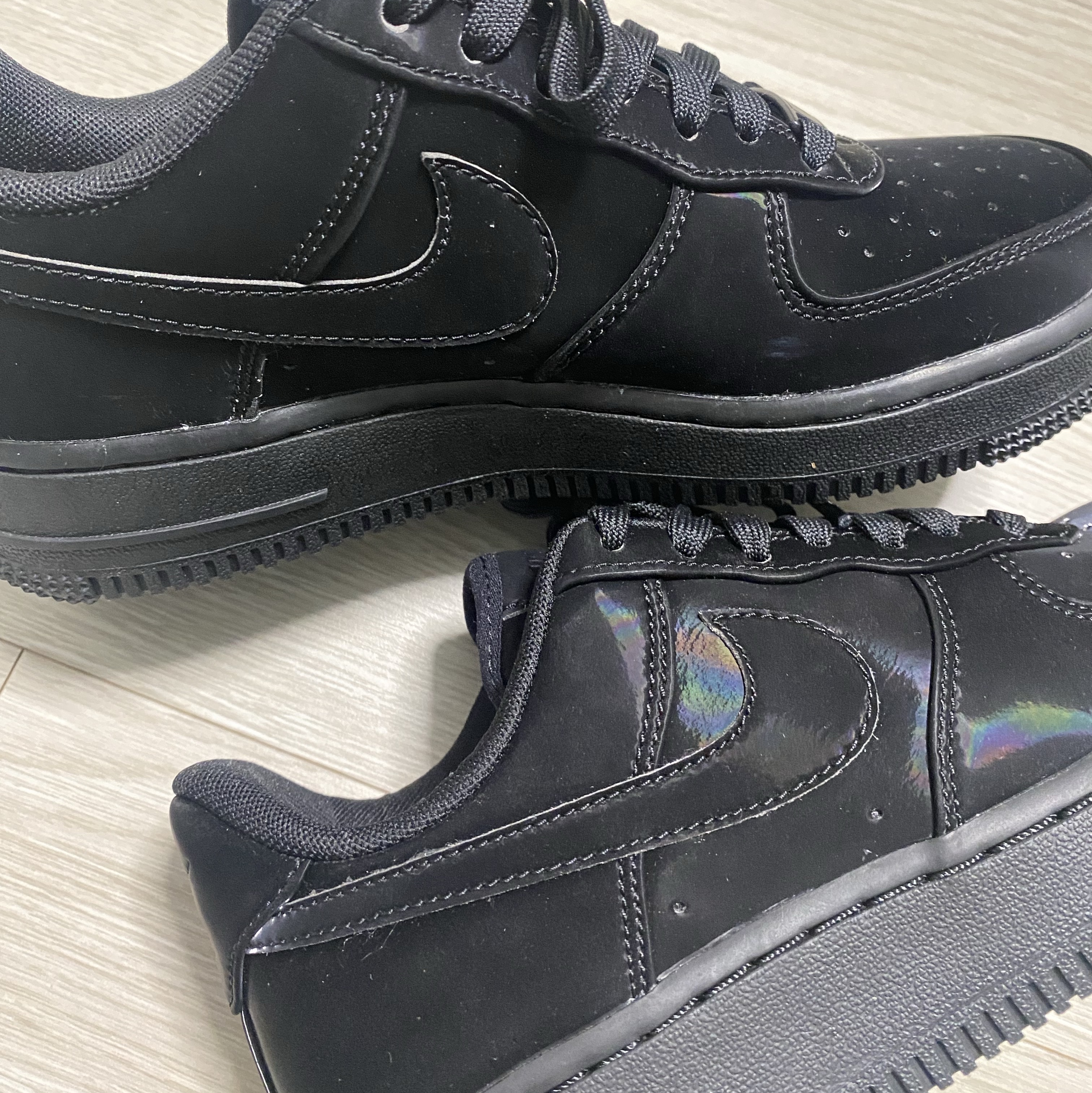 Nike Air Force 1 '07 LX Black 착용 스타일 - 2