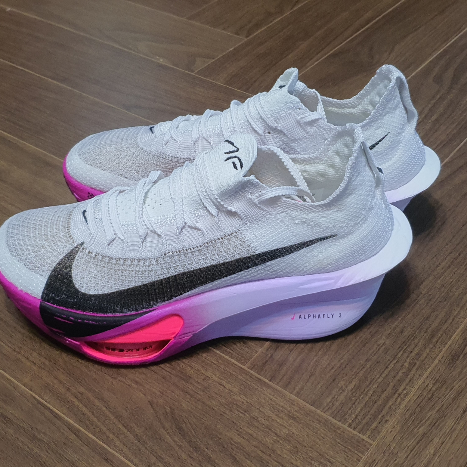 Nike Air Zoom Alphafly Next% 3 Hyper Pink 착용 스타일