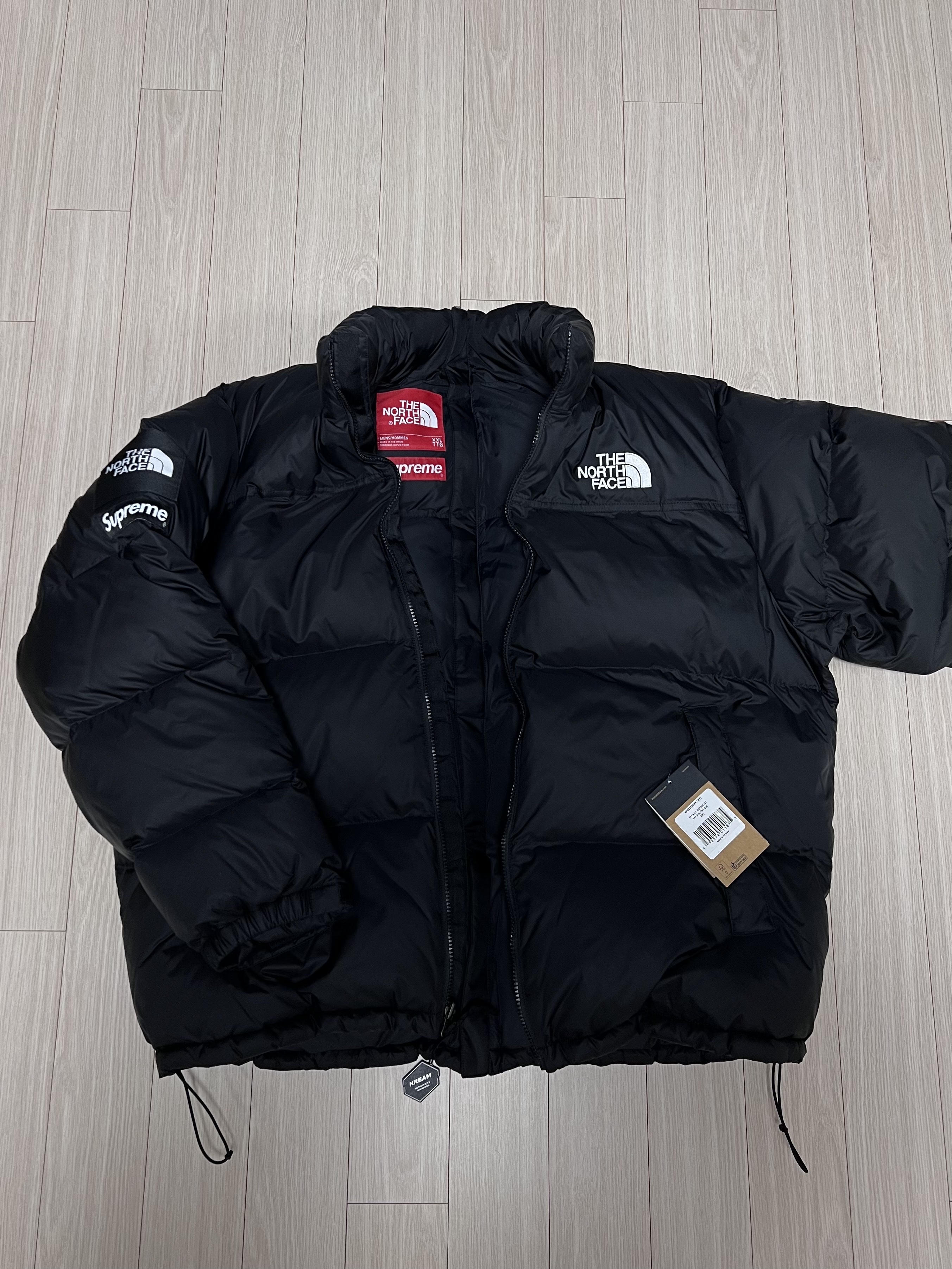 Supreme x The North Face Split Nuptse Jacket Black - 24SS 착용 스타일 - 1