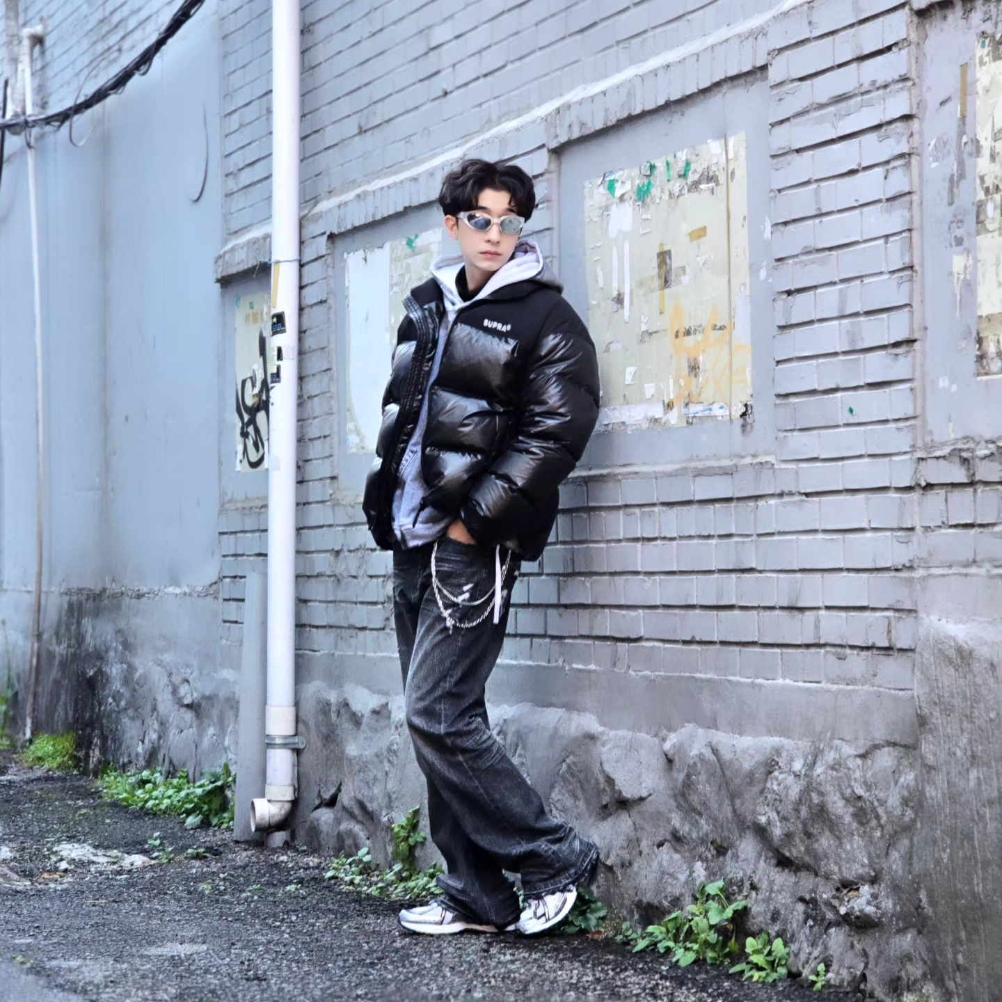 Flavorism Oversized Rivet Hoodie Dirty White, New Balance 1906R White Gold 착용 스타일 - 10