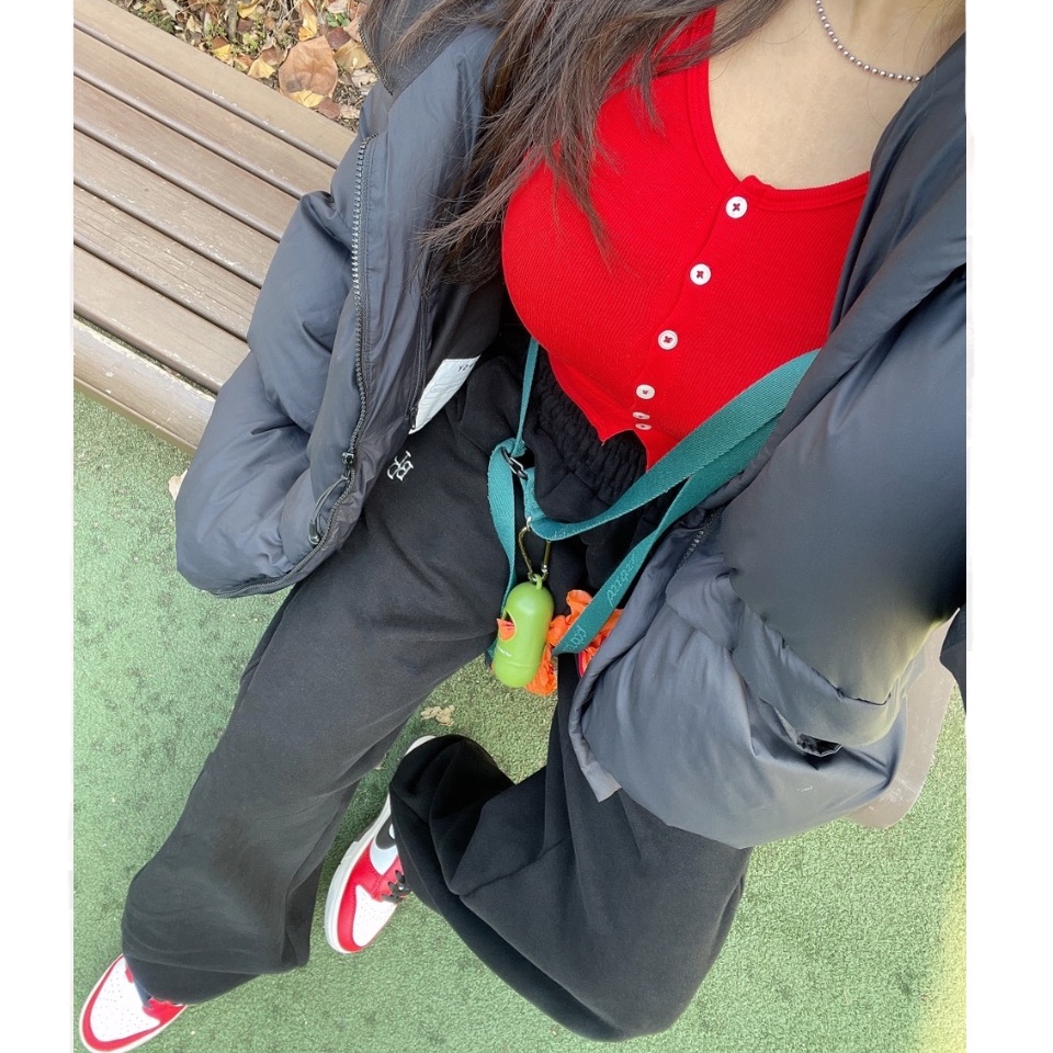 Nike Dunk Low Retro PRM University Red Black 착용 스타일