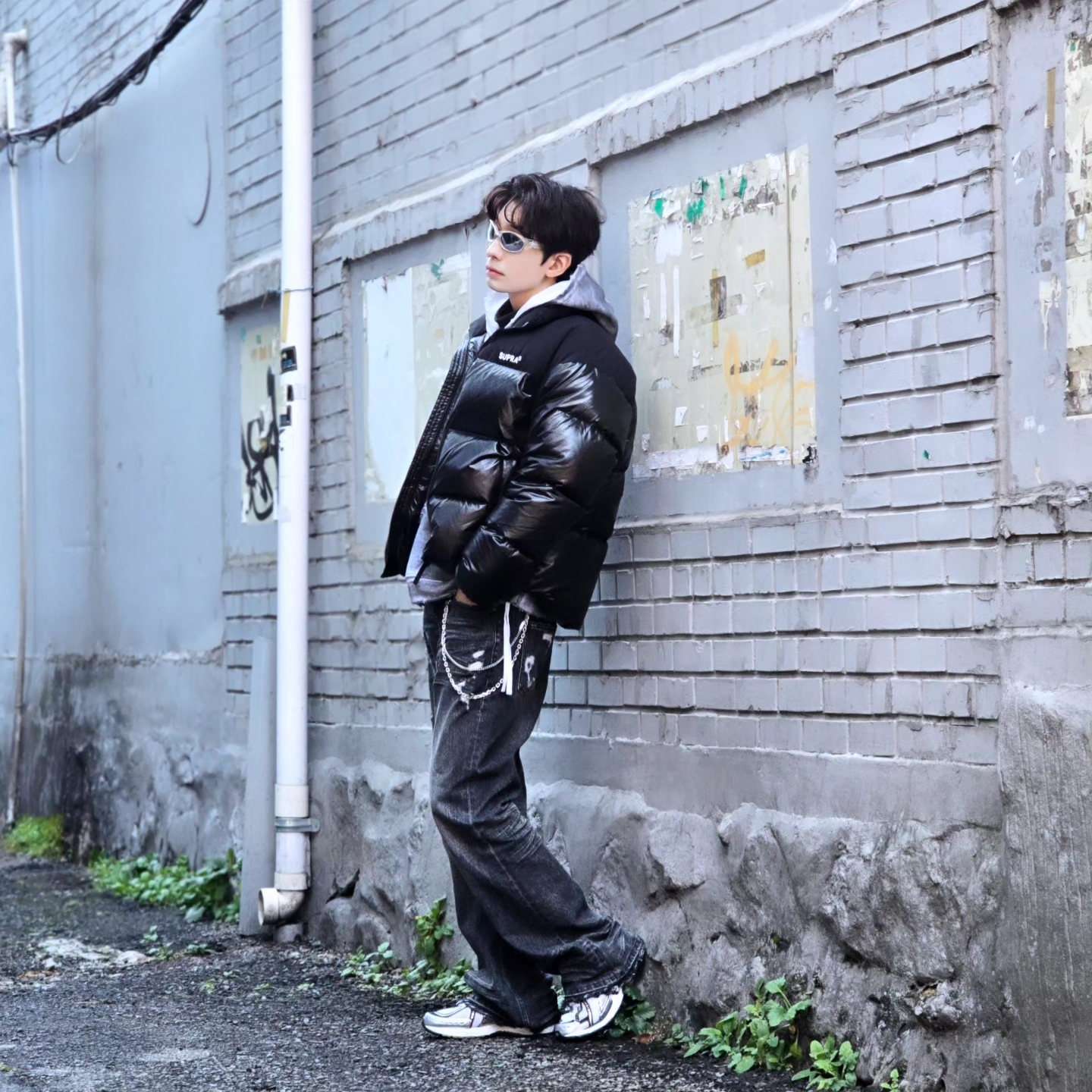 Flavorism Oversized Rivet Hoodie Dirty White, New Balance 1906R White Gold 착용 스타일 - 9