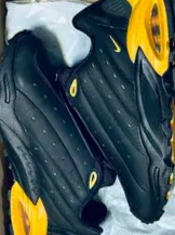 Nike x Drake Nocta Hot Step Air Terra Black and Yellow 착용 스타일