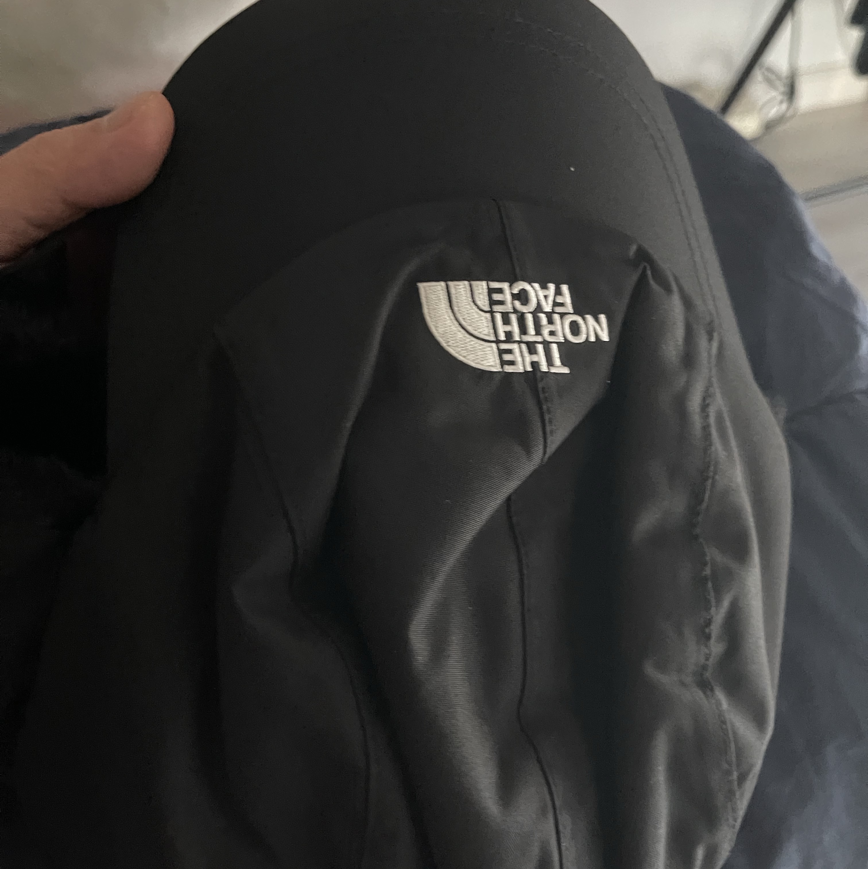 The North Face Drivent Earmuff Cap Black 착용 스타일 - 3