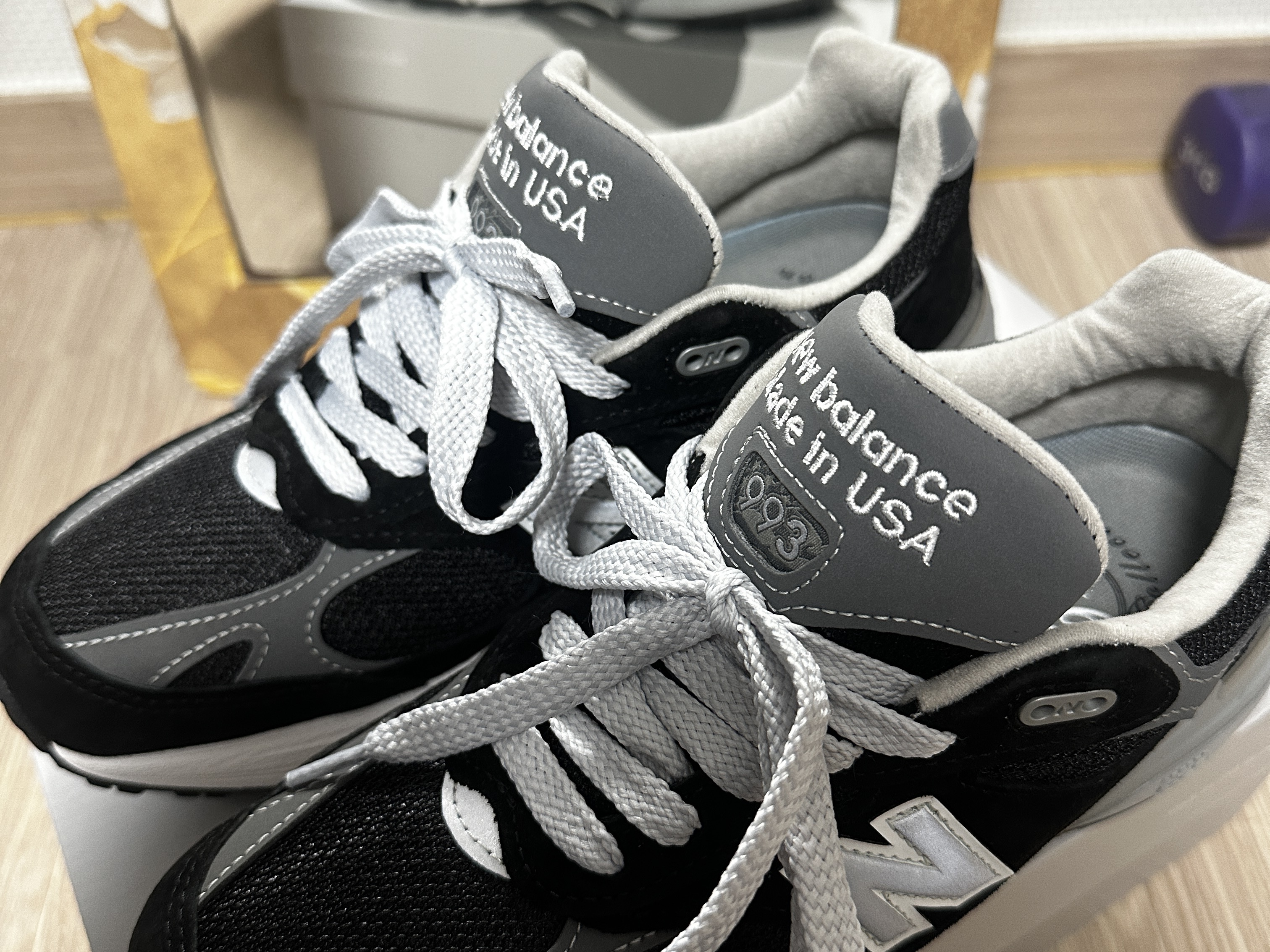 New Balance 993 Made in USA Black - D Standard 착용 스타일 - 1
