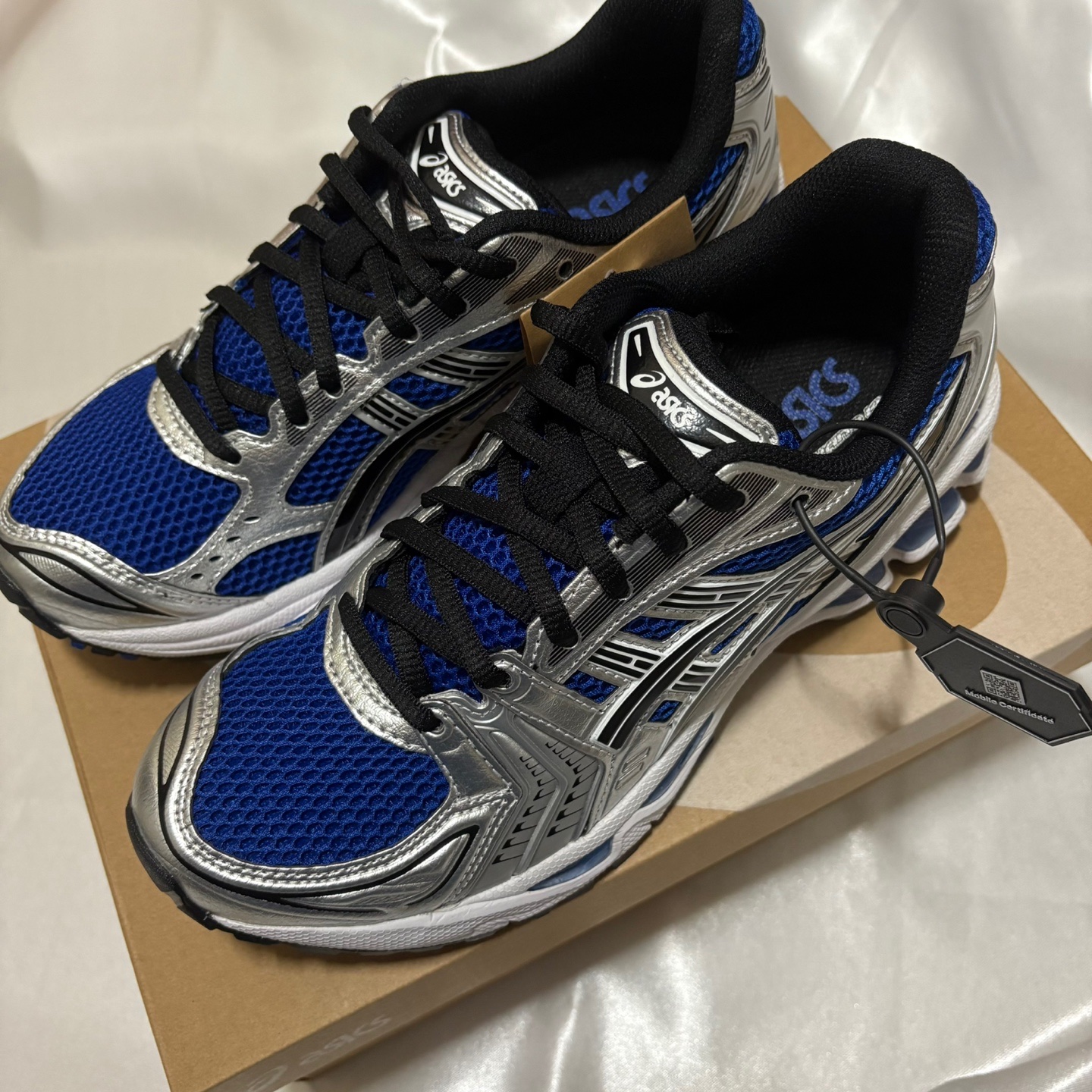 Asics Gel-Kayano 14 Monaco Blue Black 착용 스타일