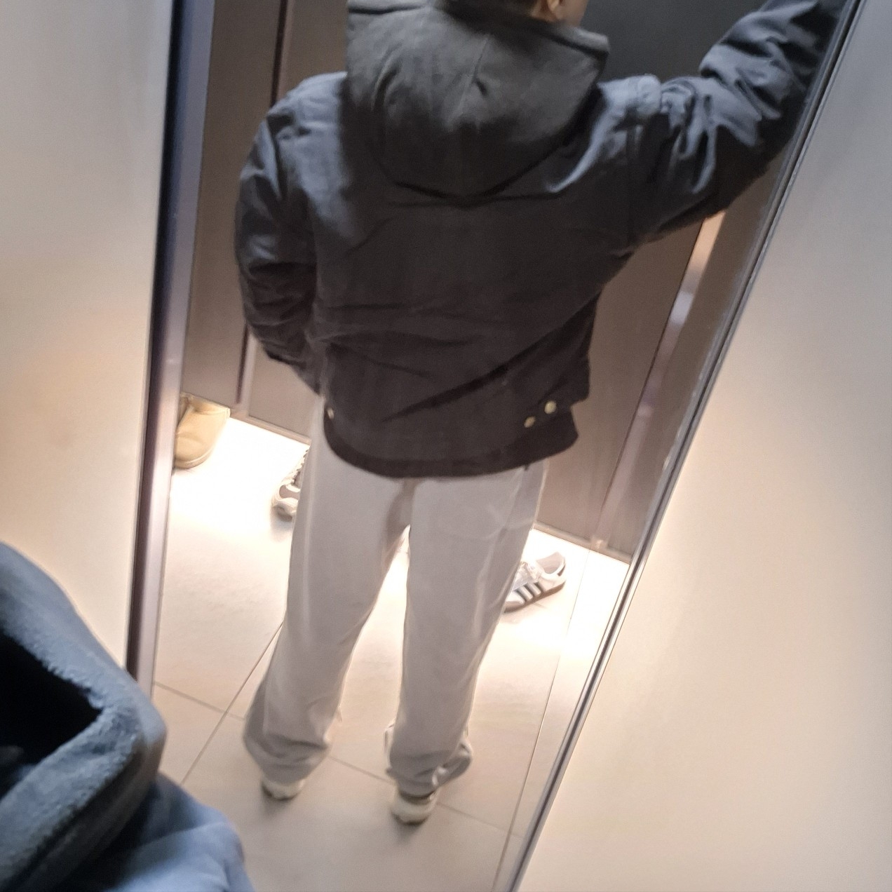 Supreme x Dickies Hooded Work Jacket Black - 24FW, Supreme x Dickies Raglan L/S Top White - 24FW 착용 스타일 - 4