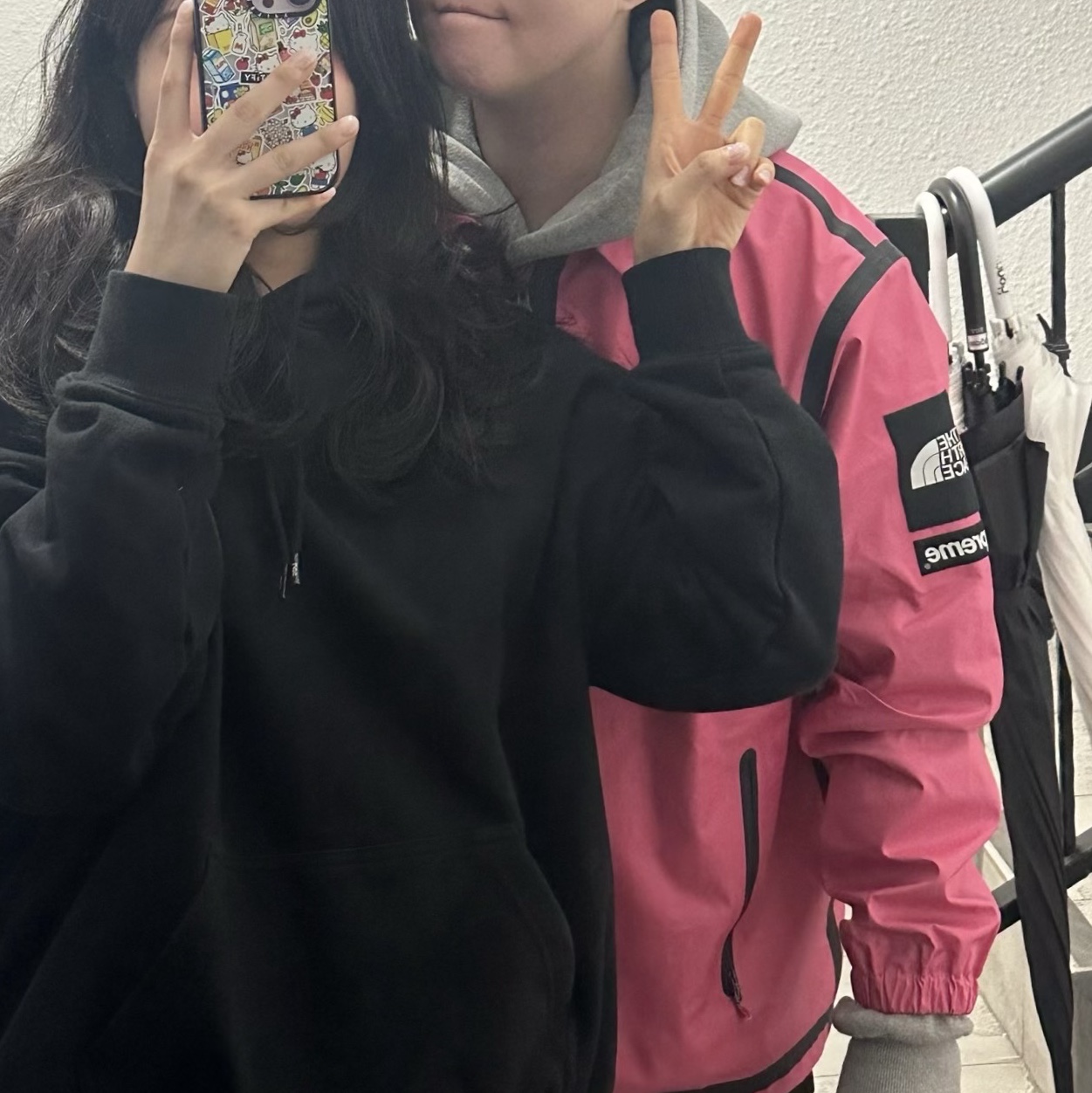 Supreme x The North Face Summit Series Outer Tape Seam Coaches Jacket Pink - 21SS 착용 스타일