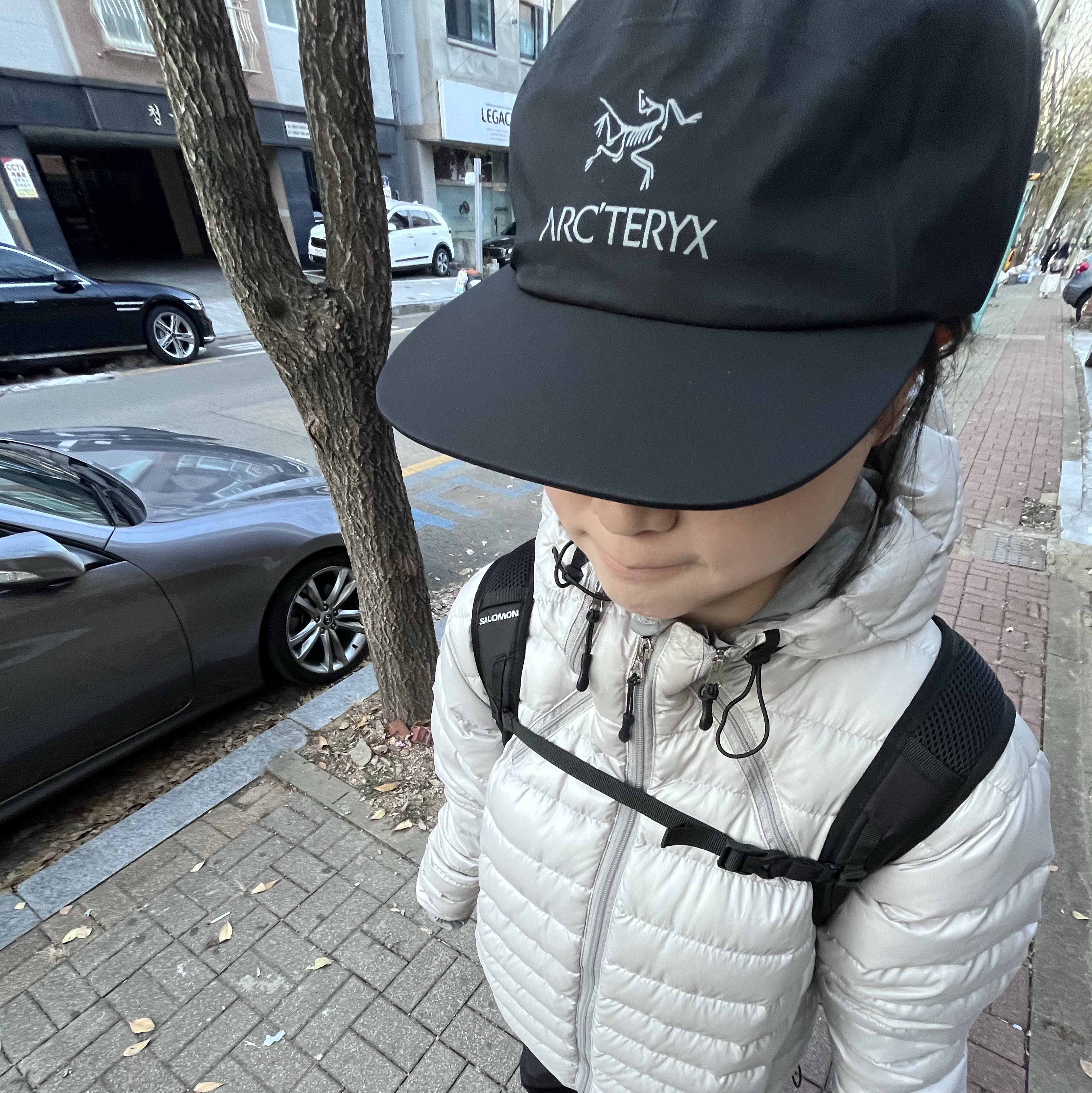 Arc'teryx Gore 5 Panel Cap Black 착용 스타일