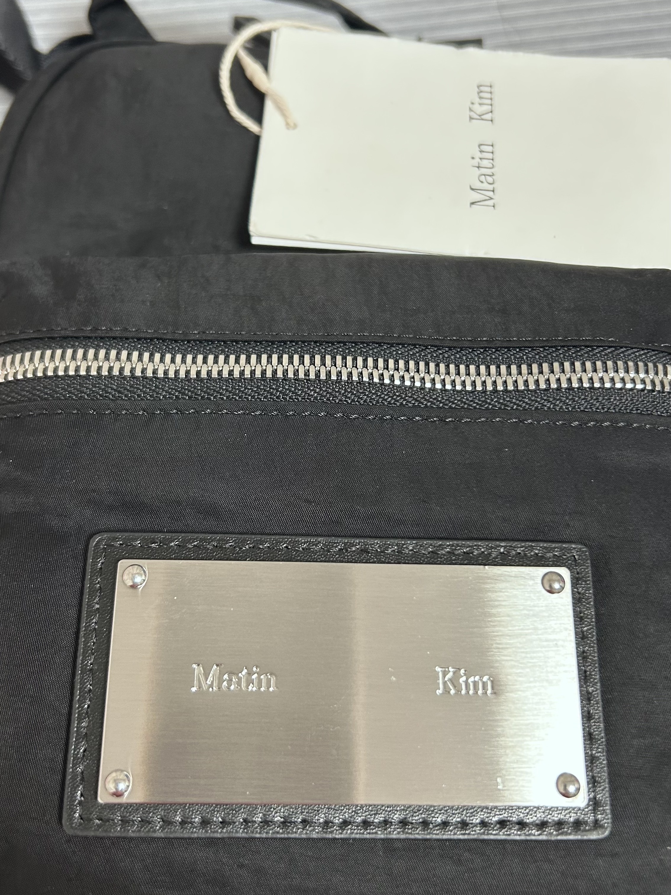 Matin Kim Baby Cargo All Day Backpack Black 착용 스타일