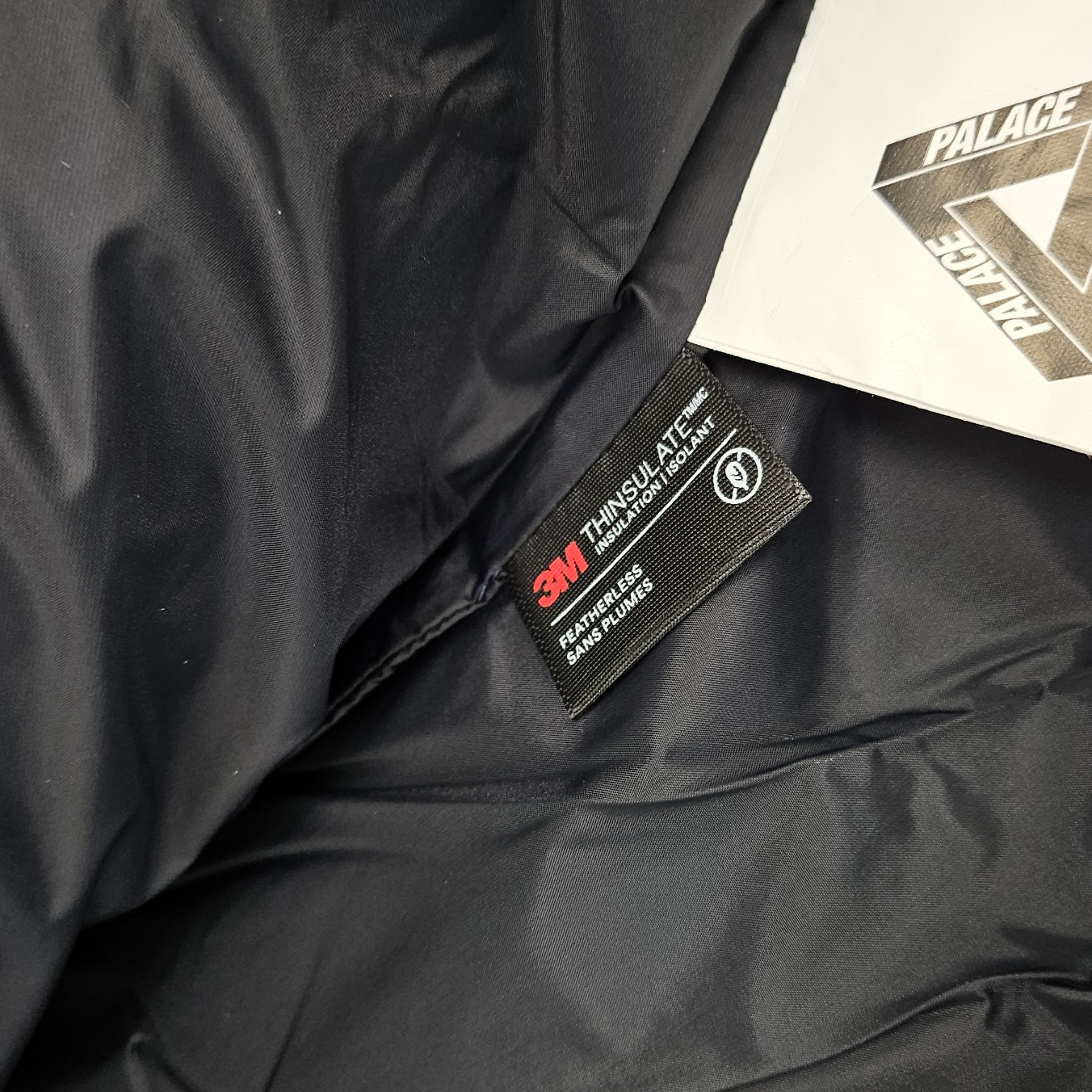 Palace Sport Mit Puffa Navy Tomato Red - 24FW 착용 스타일 - 2