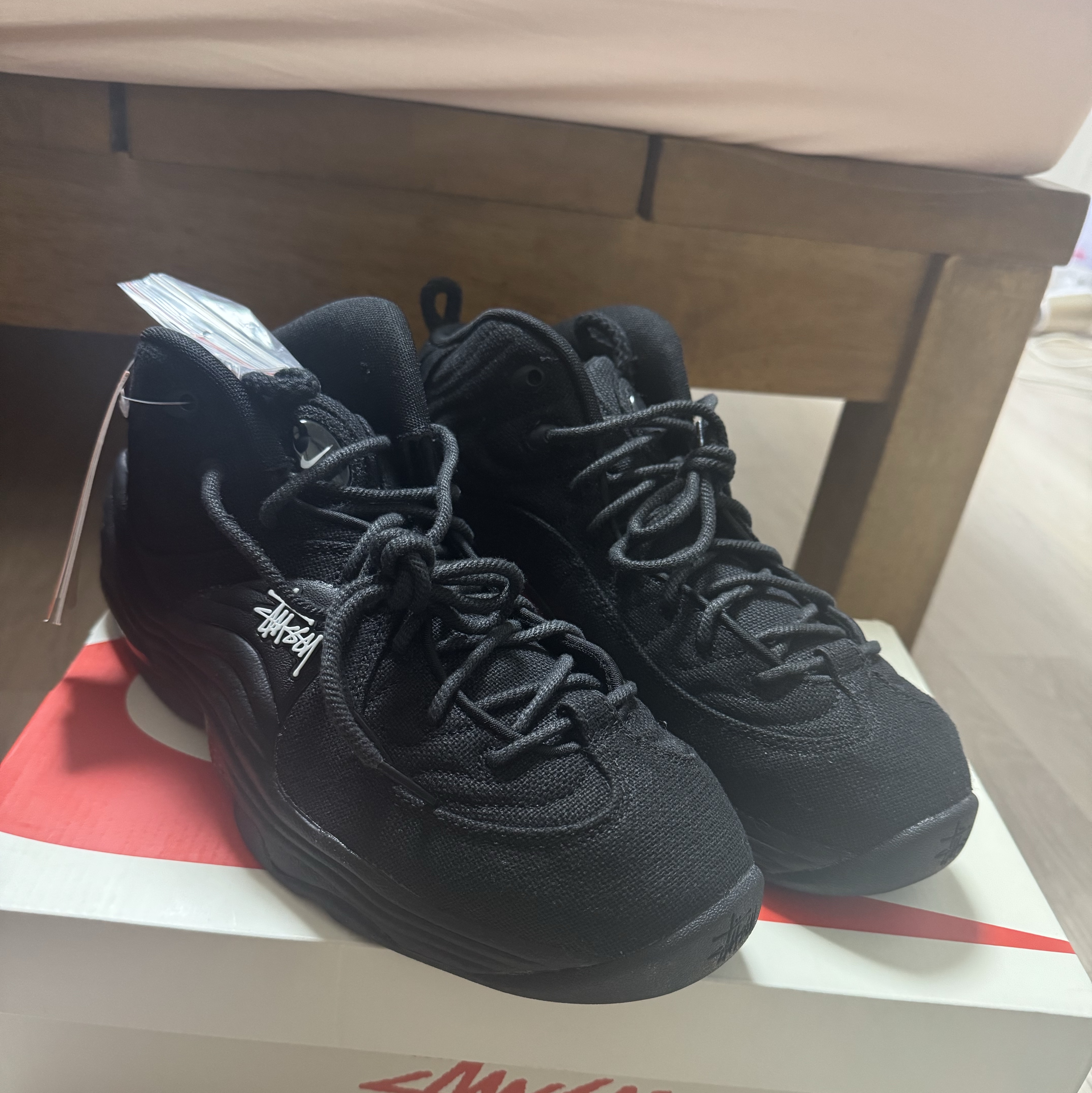 Nike x Drake Nocta Fleece Hoodie Black (FN7659-010), Nike x Stussy NRG Fleece Pants Dark Grey Heather (DO9340-063) 착용 스타일 - 3